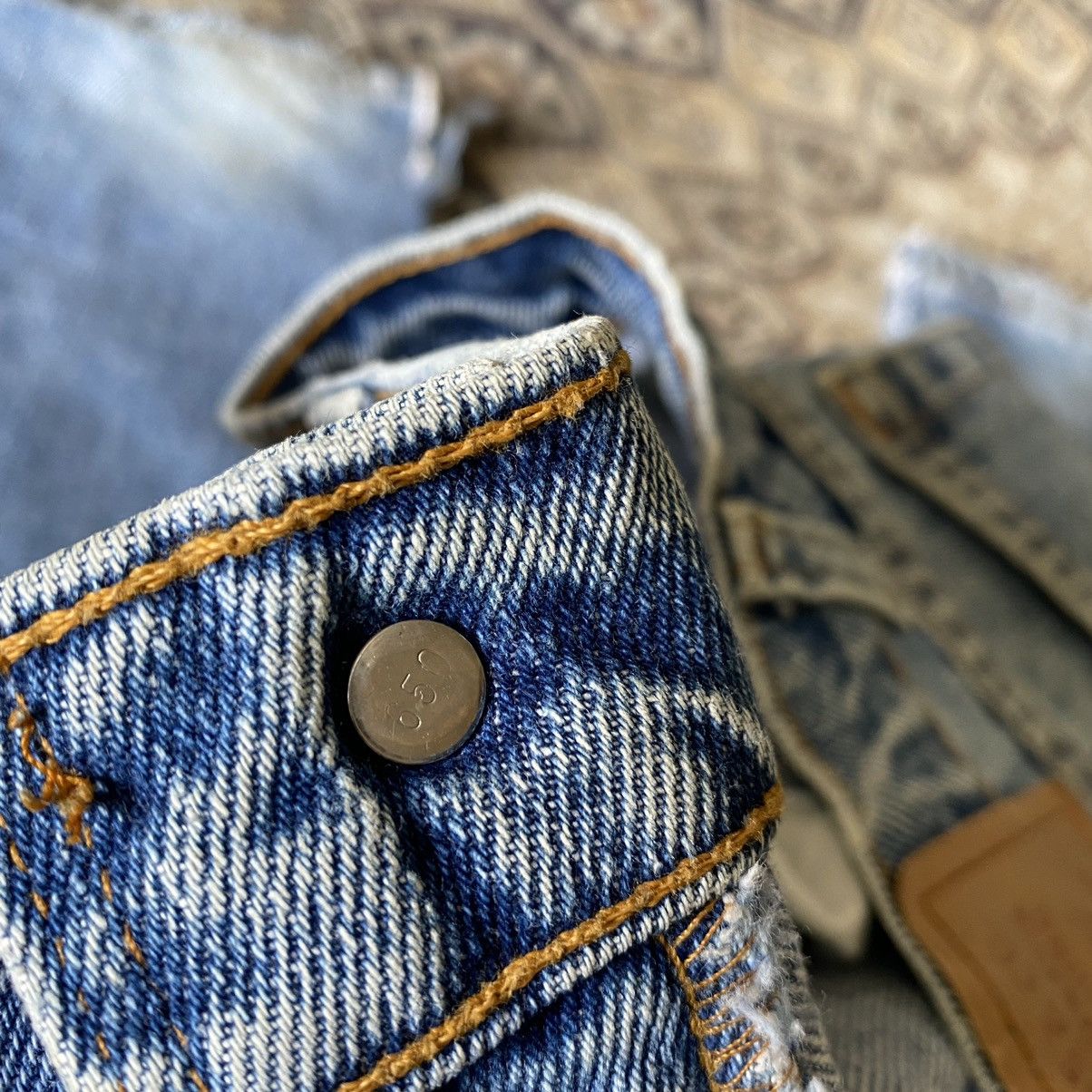 Levi's Vintage Levis 505 Distressed jeans Regular fit Size US 30 / EU 46 - 15 Thumbnail