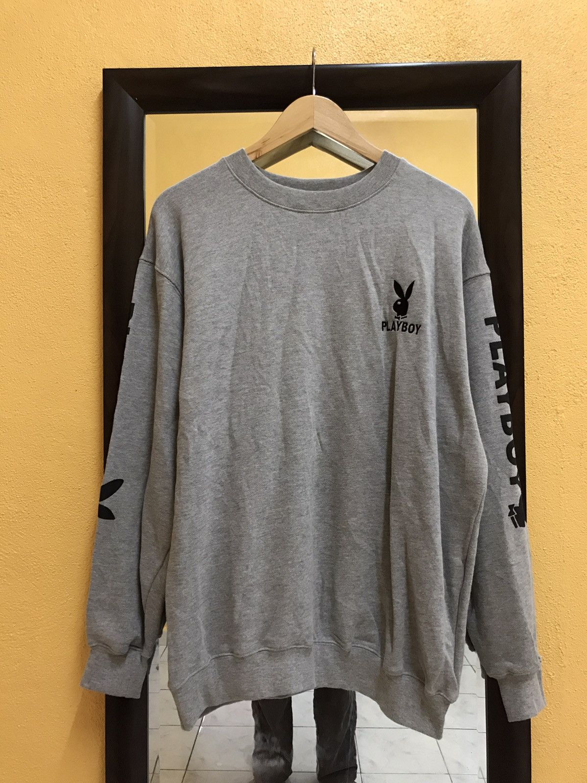 Playboy Sweatshirt big Logo