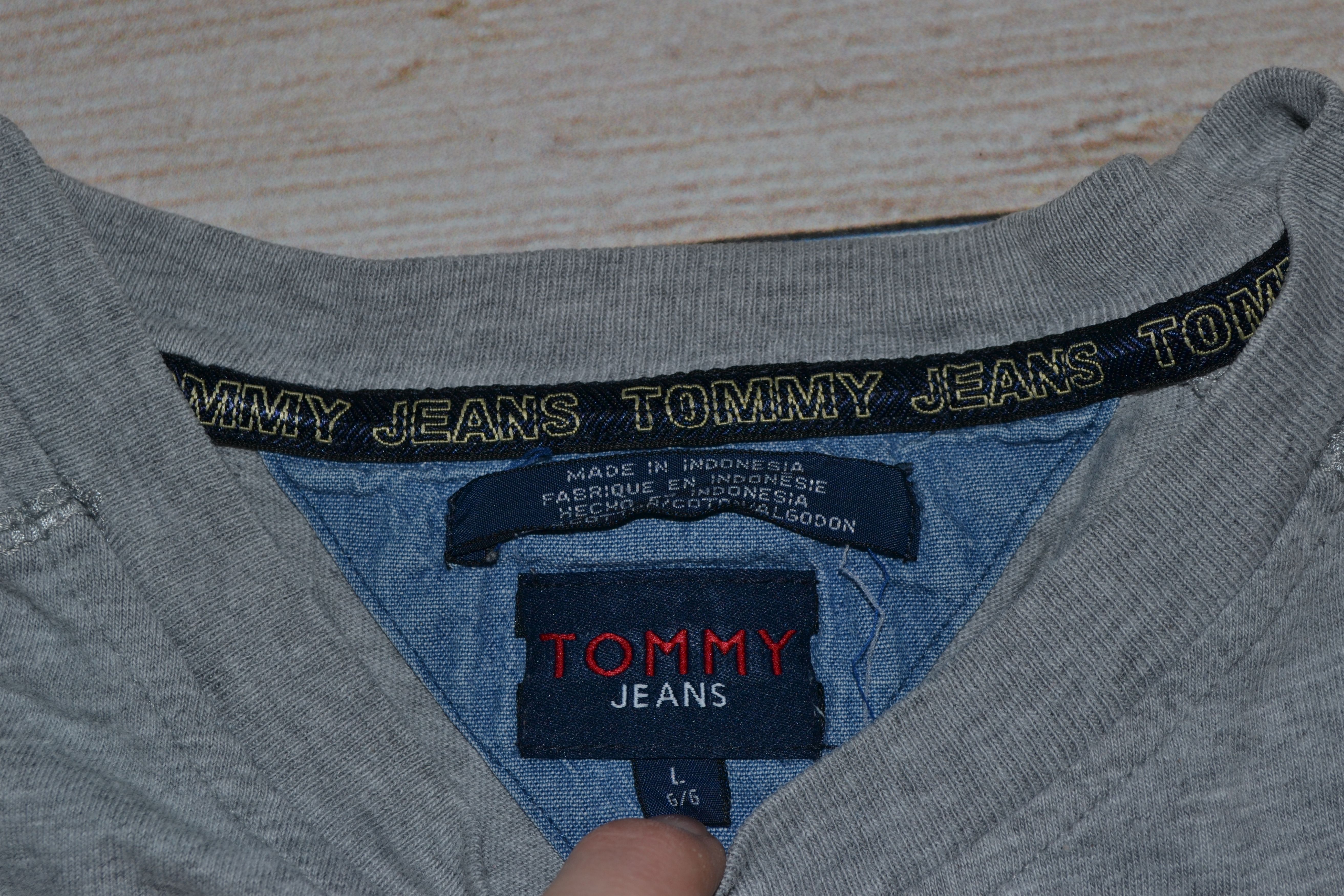 Tommy Hilfiger TOMMY JEANS Vintage 99 T-Shirt Size US L / EU 52-54 / 3 - 6 Thumbnail
