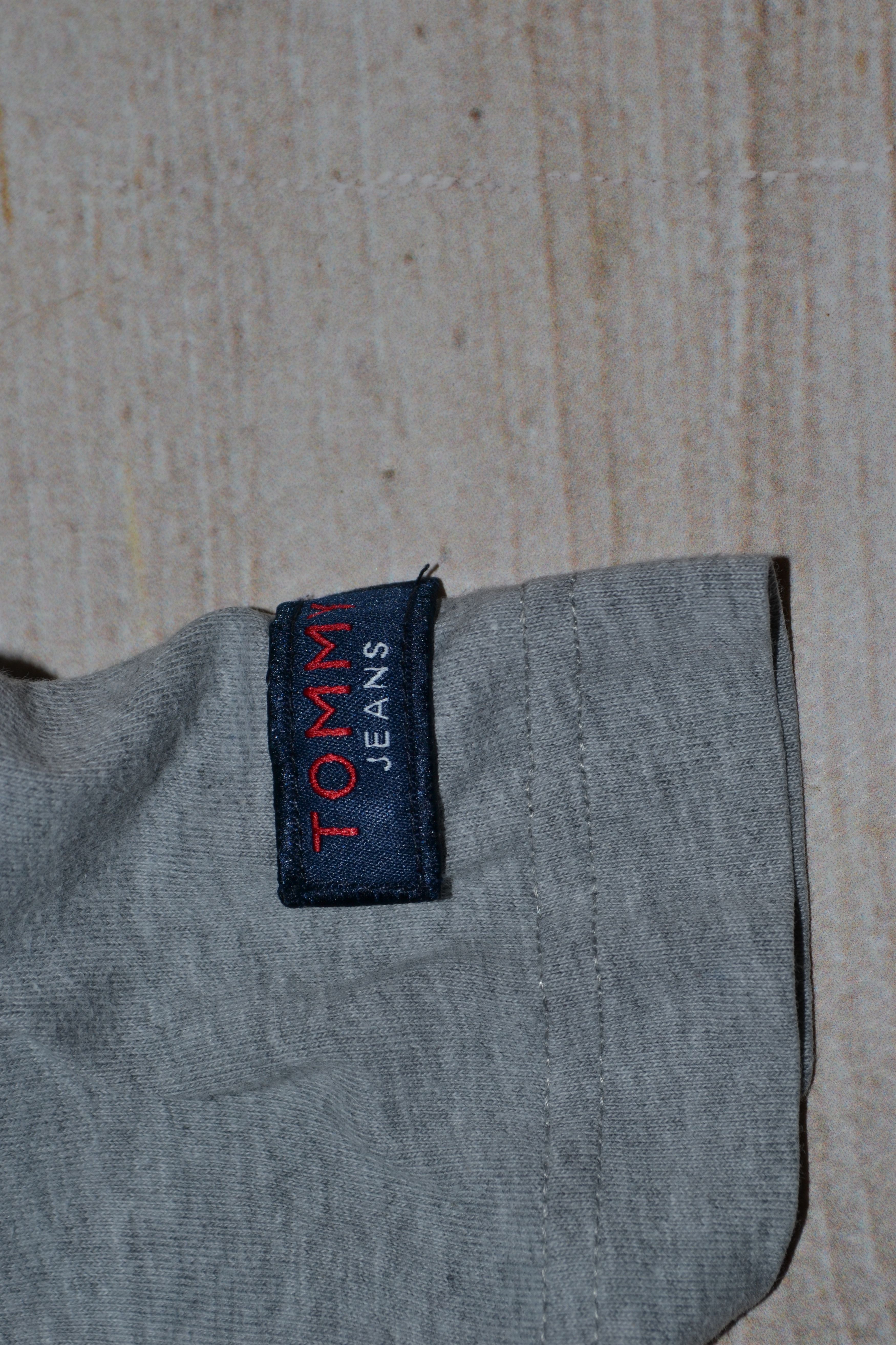Tommy Hilfiger TOMMY JEANS Vintage 99 T-Shirt Size US L / EU 52-54 / 3 - 8 Thumbnail