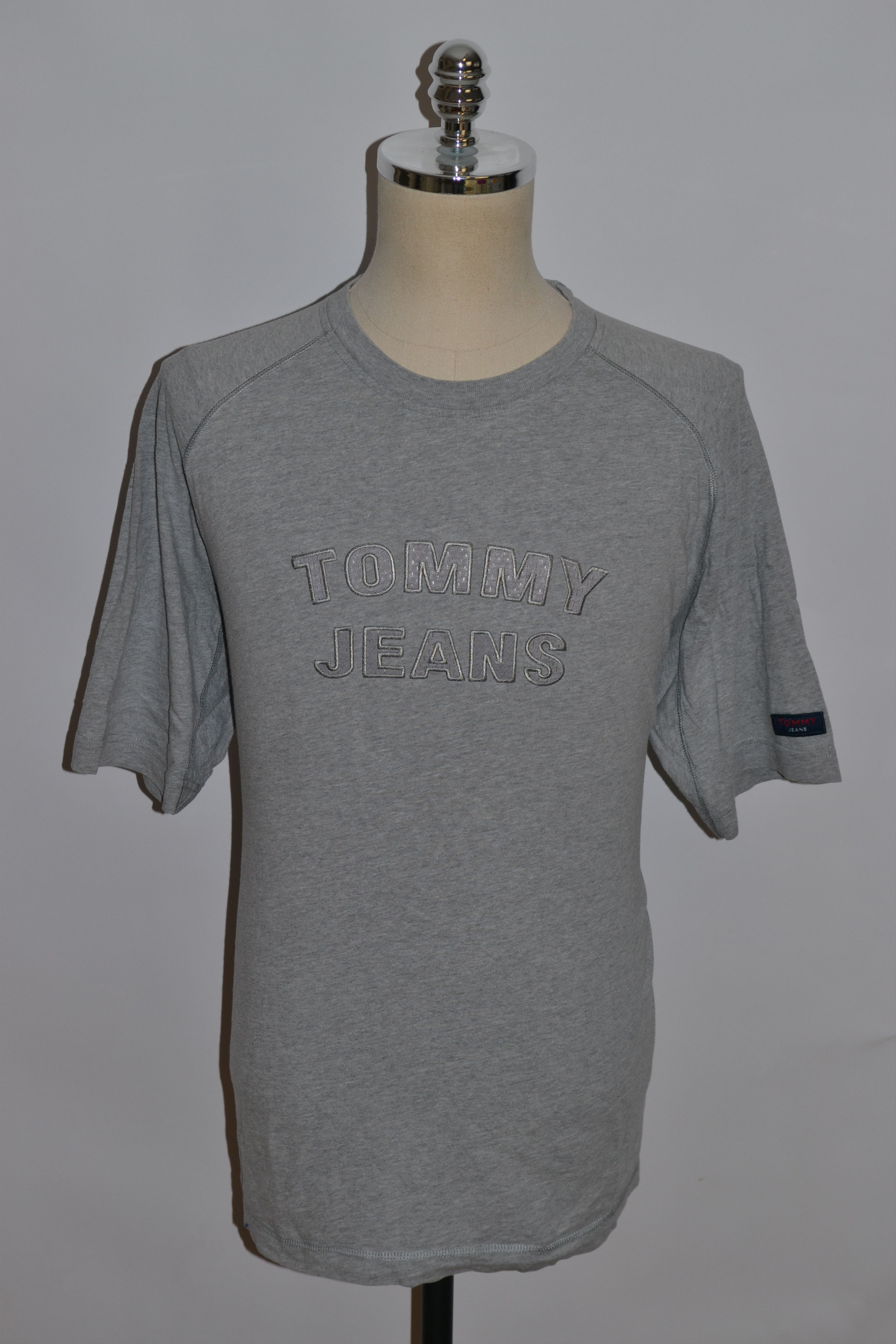 Tommy Hilfiger TOMMY JEANS Vintage 99 T-Shirt Size US L / EU 52-54 / 3 - 2 Thumbnail