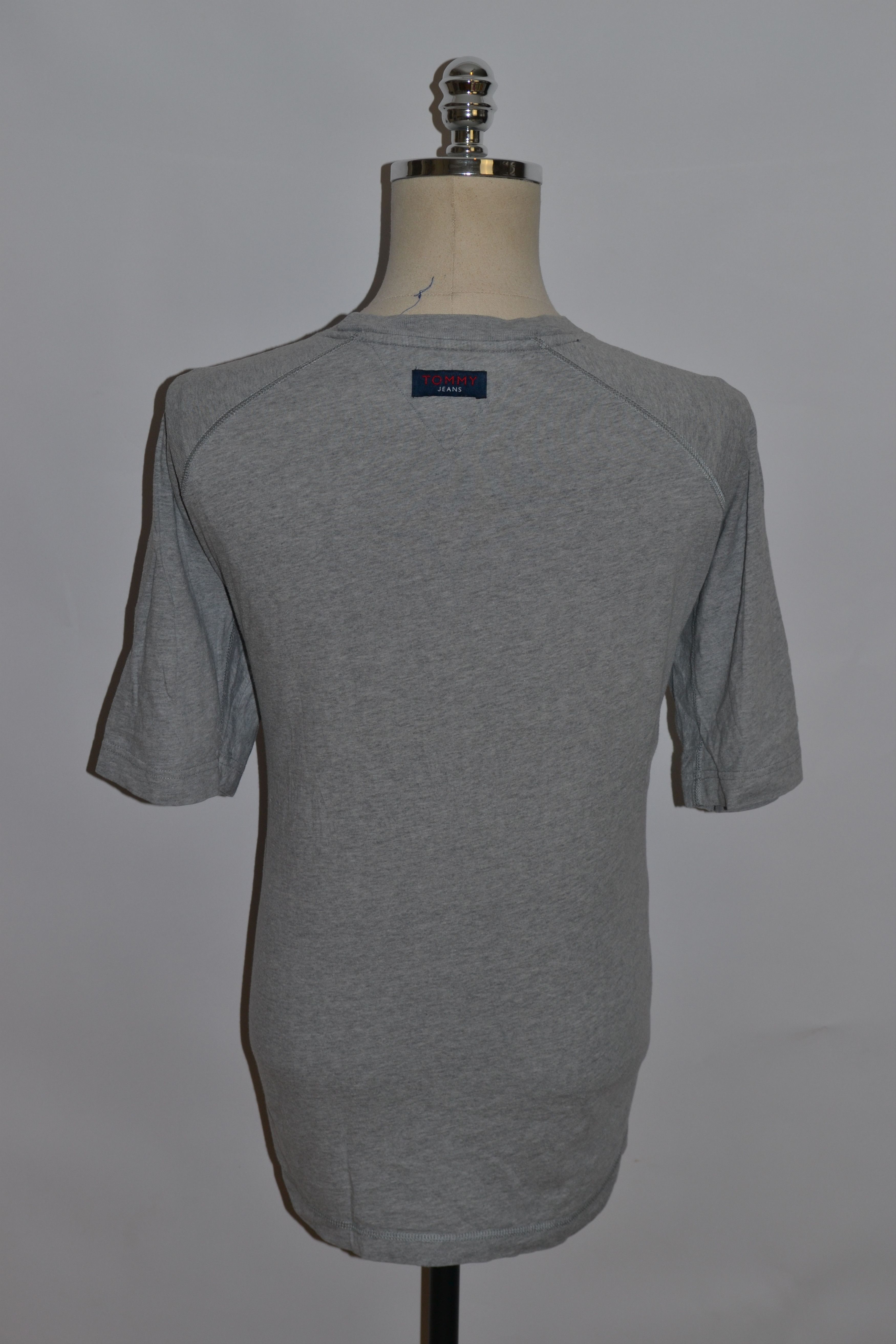 Tommy Hilfiger TOMMY JEANS Vintage 99 T-Shirt Size US L / EU 52-54 / 3 - 4 Thumbnail
