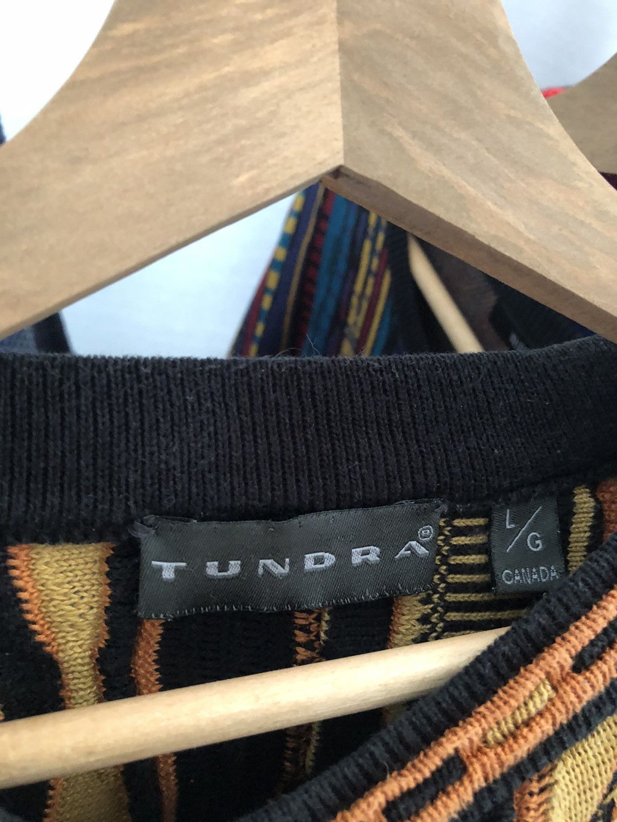 Tundra Canada × Vintage Tundra Canada Grail Cable Knit Orange Black By Coogi Size US L / EU 52-54 / 3 - 3 Thumbnail