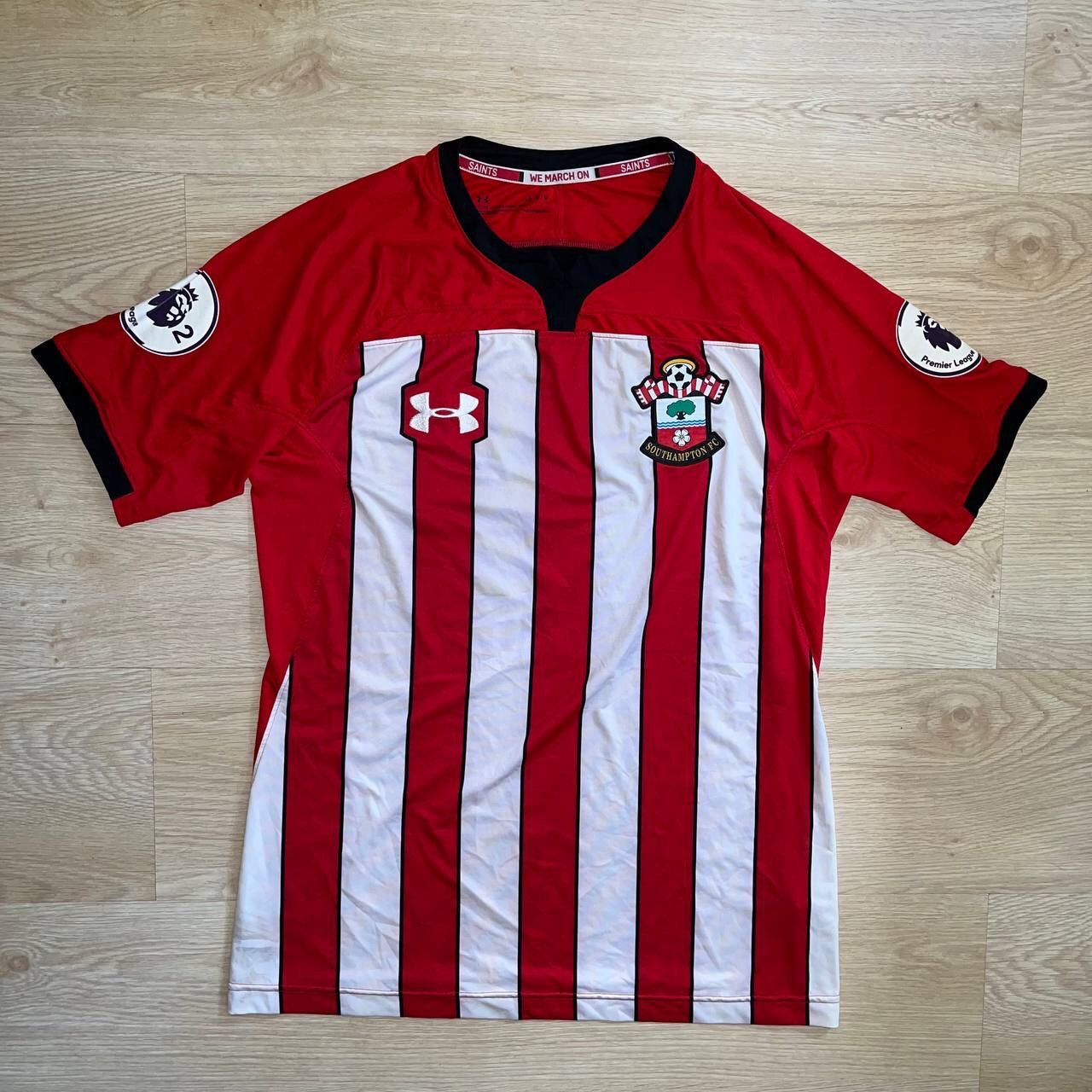 SOUTHAMPTON UNDER ARMOUR 2018/2019 FOOTBALL HOME JERSEY