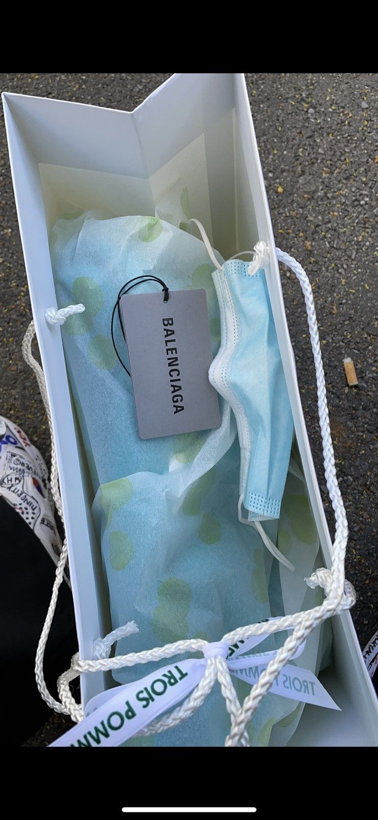 Balenciaga Balenciaga Distressed Hoodie Size US XS / EU 42 / 0 - 6 Thumbnail