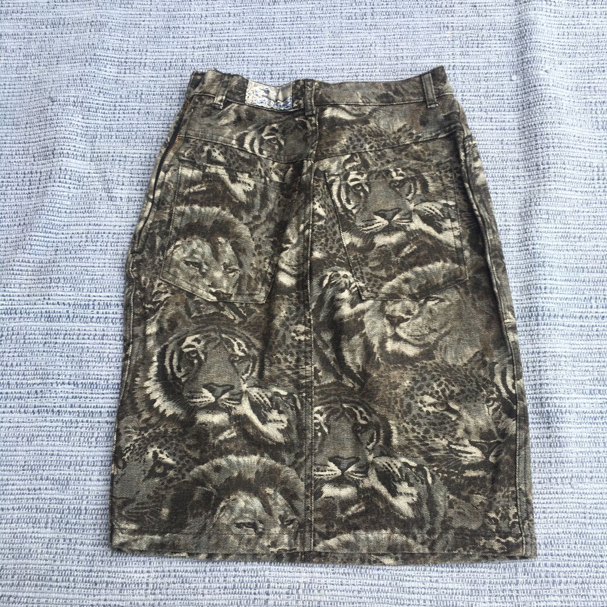 Kenzo vintage denim skirt tiger printed Size 26" / US 2 / IT 38 - 2 Thumbnail