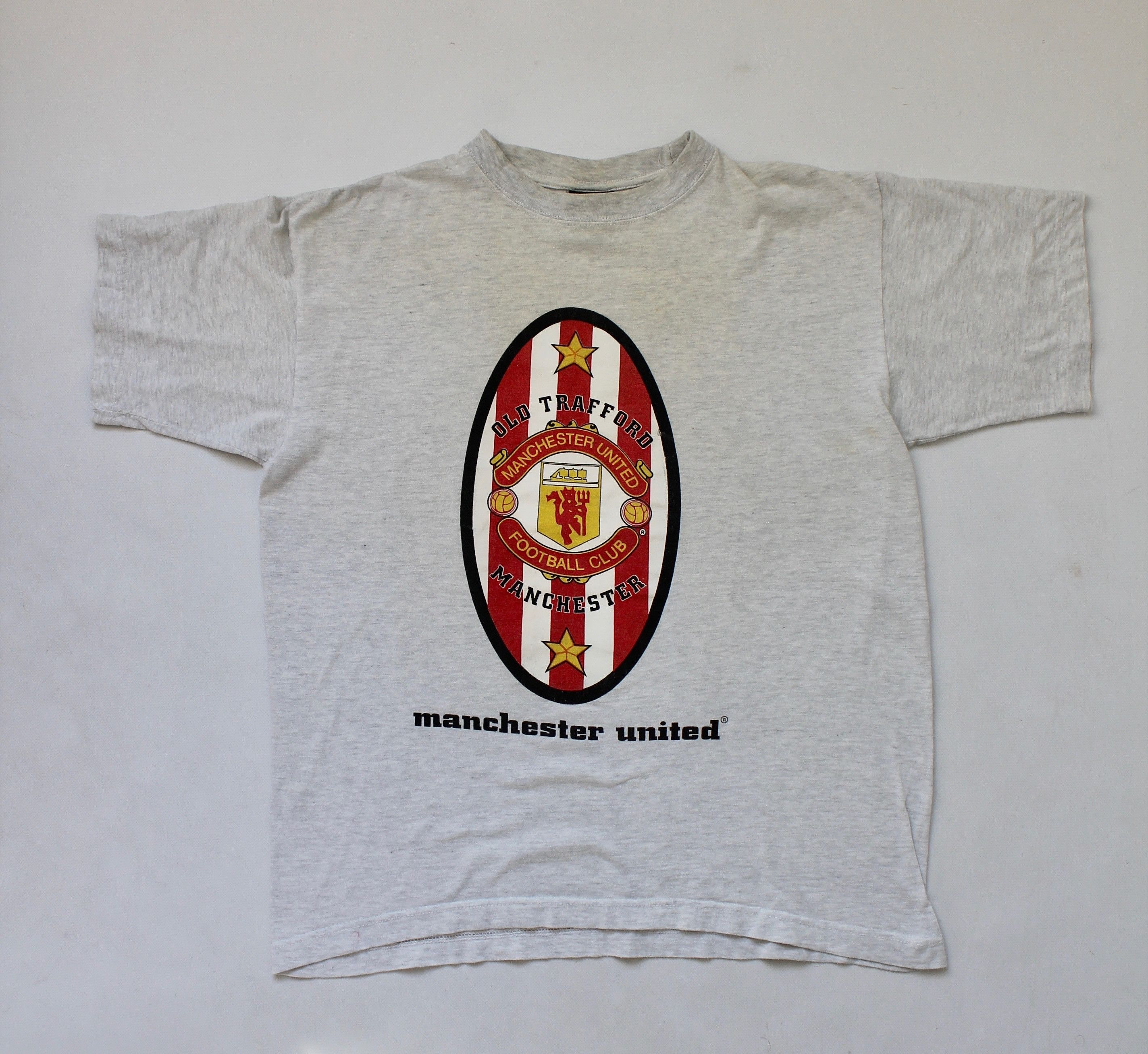 Vintage Manchester United Old Trafford VIntage t -shirt Cotton Size US XL / EU 56 / 4 - 7 Thumbnail