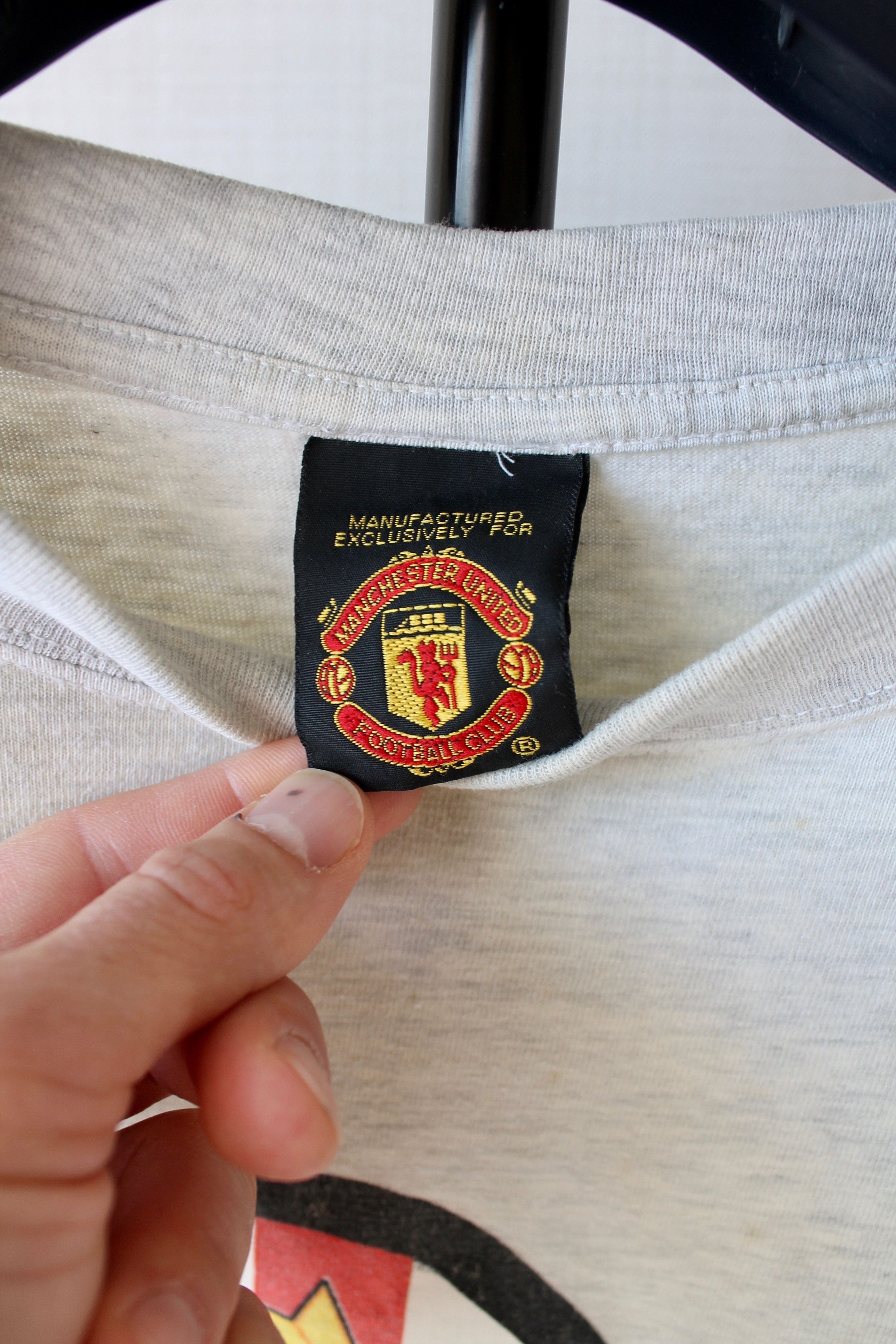 Vintage Manchester United Old Trafford VIntage t -shirt Cotton Size US XL / EU 56 / 4 - 5 Thumbnail