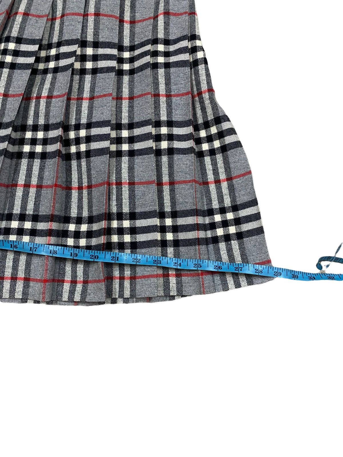 Burberry × Vintage Vtg🔥Burberrys London Grey Novacheck Wool Skirt Size ONE SIZE - 9 Thumbnail