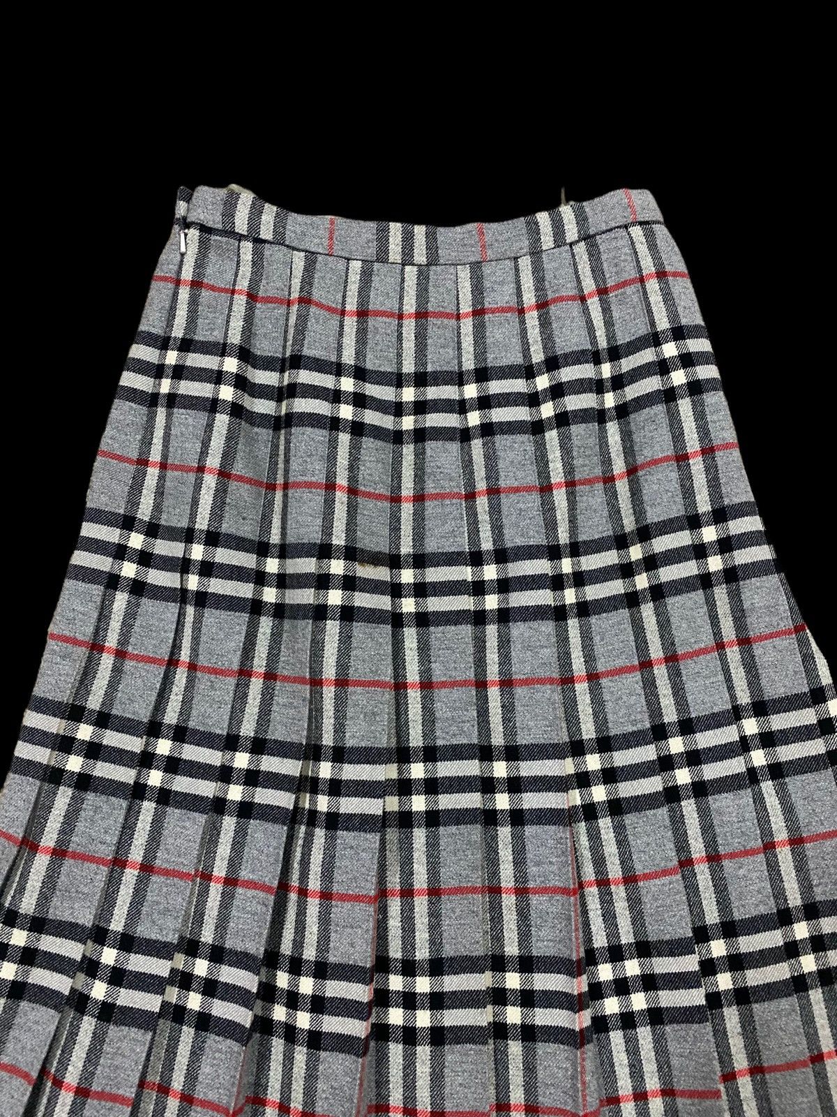 Burberry × Vintage Vtg🔥Burberrys London Grey Novacheck Wool Skirt Size ONE SIZE - 4 Thumbnail