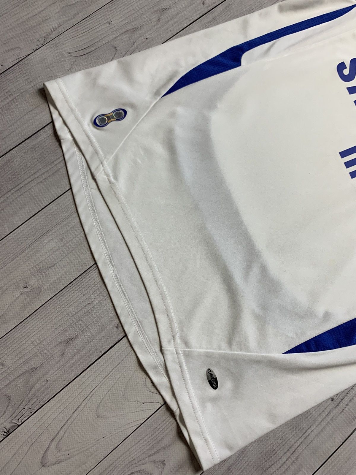 Adidas × Chelsea Soccer × Vintage Vintage Soccer jersey Chelsea adidas size Xs/S Size US XS / EU 42 / 0 - 3 Thumbnail