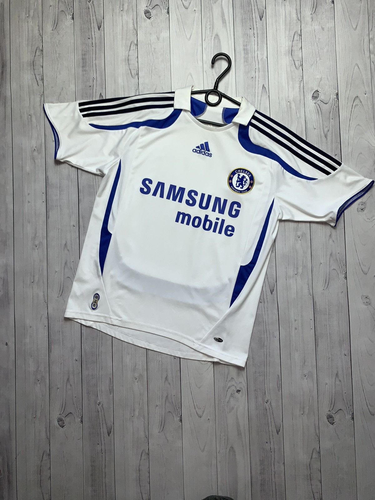 Adidas × Chelsea Soccer × Vintage Vintage Soccer jersey Chelsea adidas size Xs/S Size US XS / EU 42 / 0 - 1 Thumbnail