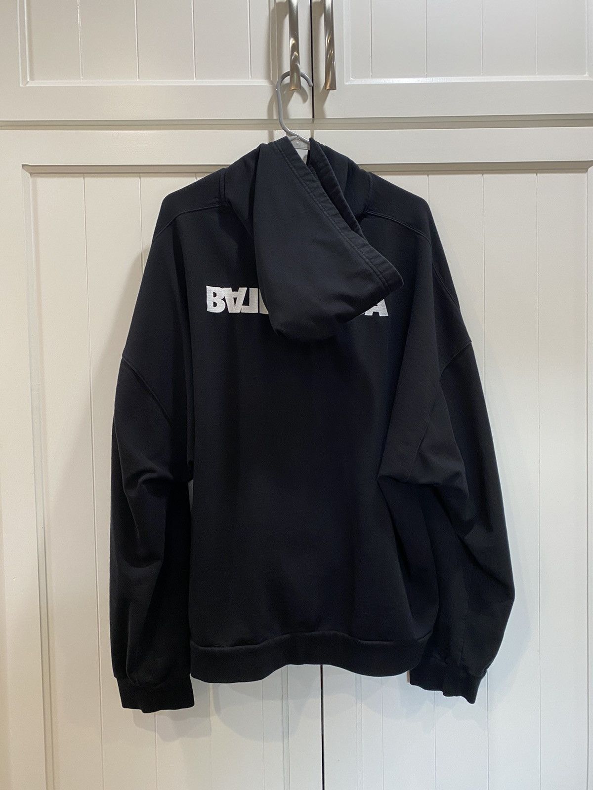 Balenciaga Turn Logo Wide Fit Zip-Up Hoodie 5