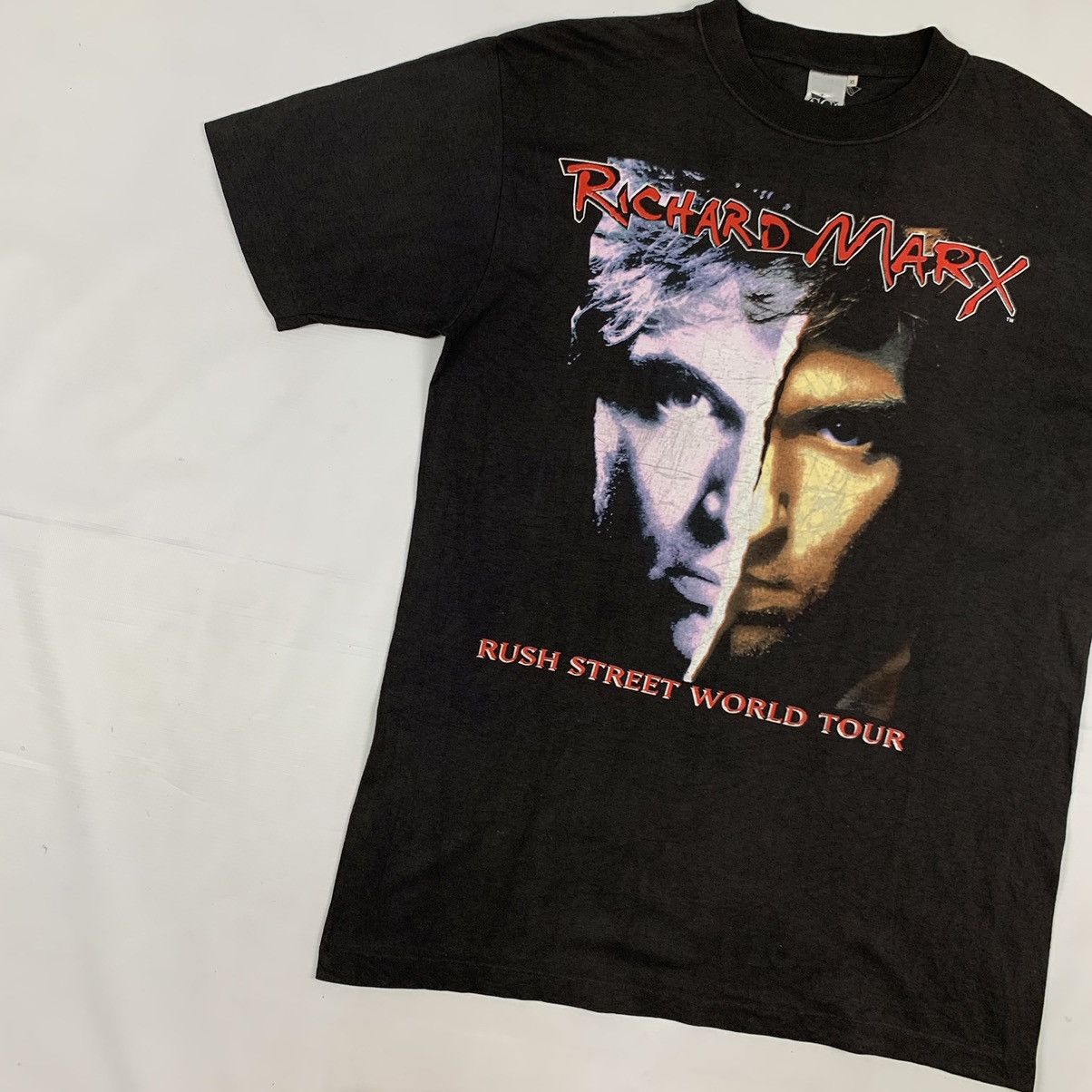 Band Tees Vintage 1992 Richard Max Rock Singer Tour Shirt Size US XL / EU 56 / 4 - 4 Thumbnail