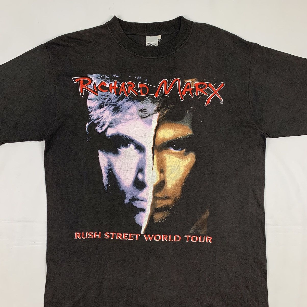 Band Tees Vintage 1992 Richard Max Rock Singer Tour Shirt Size US XL / EU 56 / 4 - 2 Thumbnail