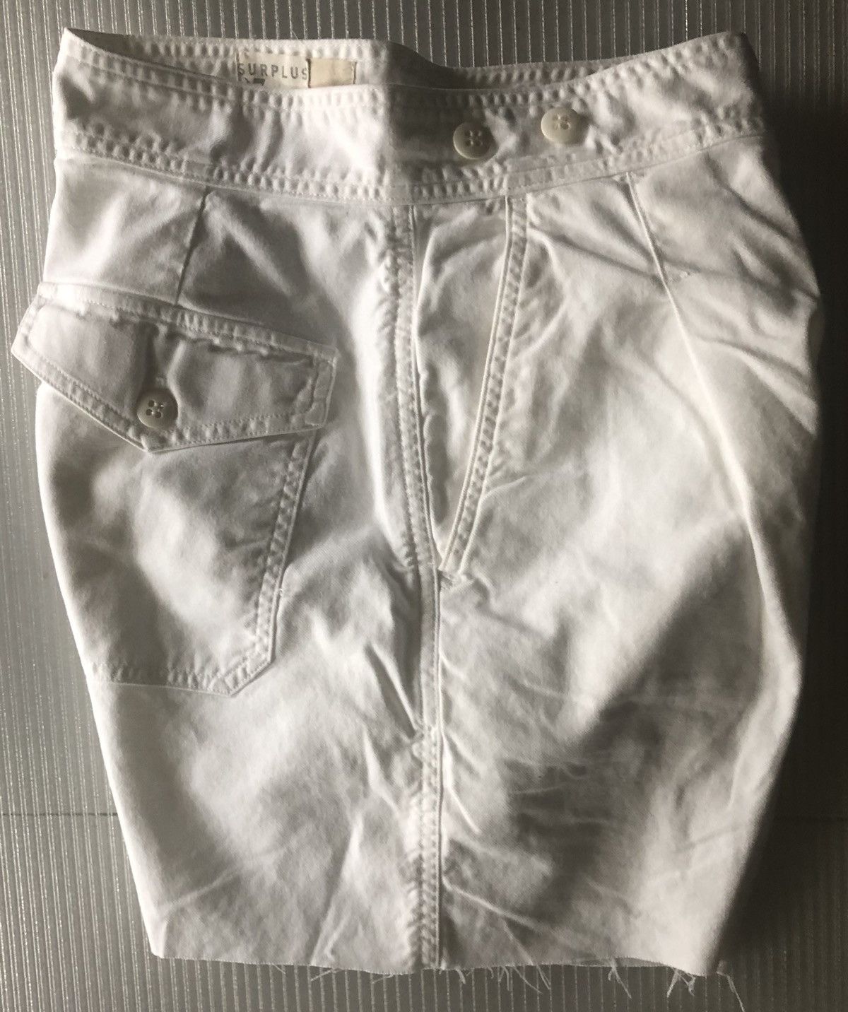 Citizens Of Humanity Citizens of Humanity 🇺🇸 White Denim Summer Cutoff Shorts 27 Size US 27 - 4 Thumbnail