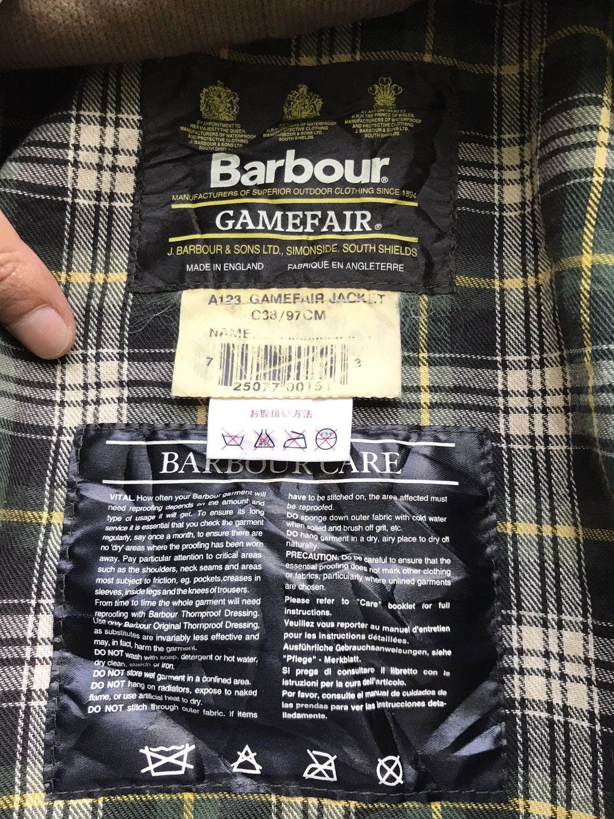Barbour Barbour A123 Gamefair Acrylic Lining Wax Jacket Size US M / EU 48-50 / 2 - 25 Thumbnail