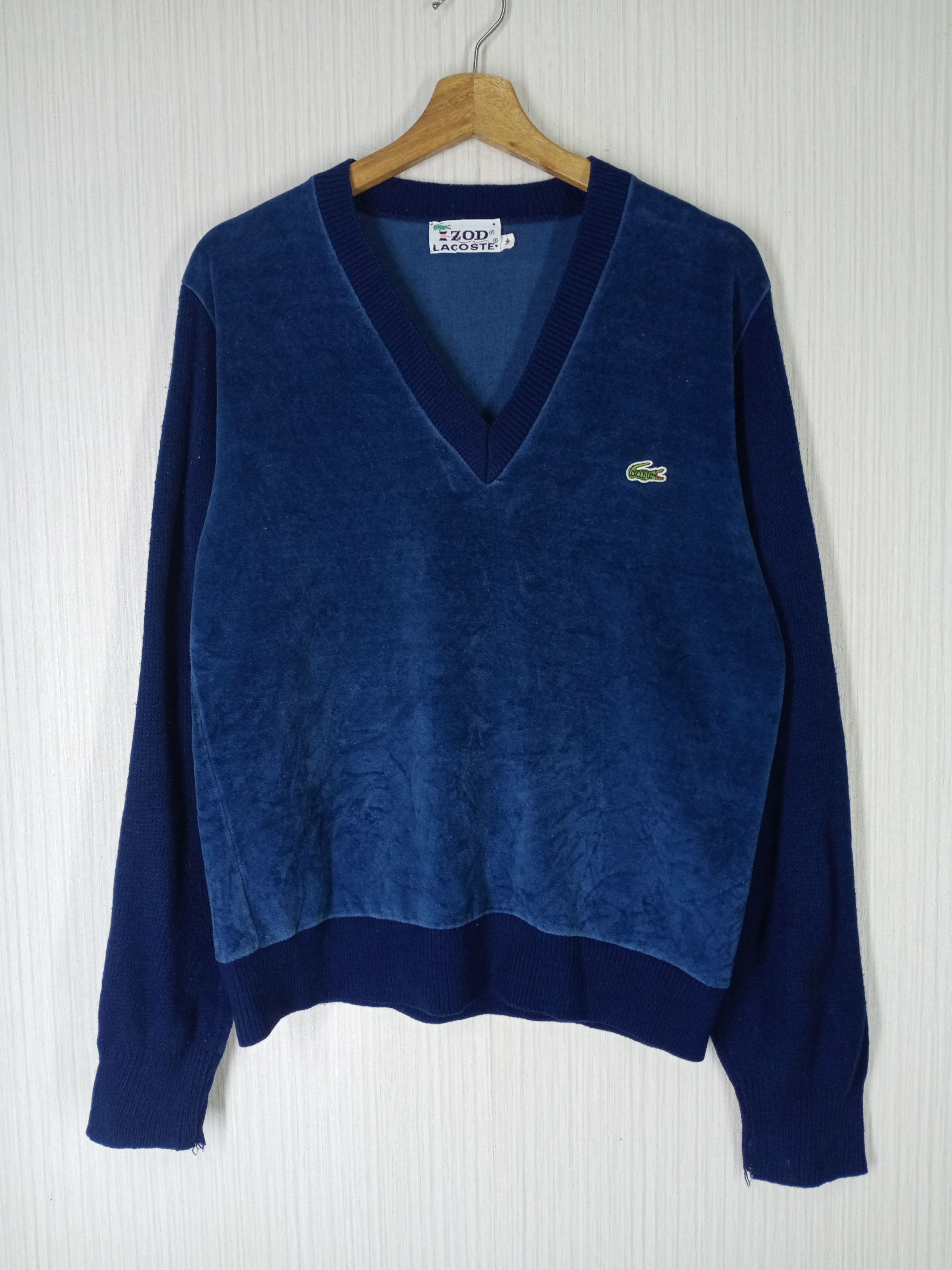 Lacoste Vintage 80s Izod Lacoste Velvet Sweatshirt Size US M / EU 48-50 / 2 - 1 Thumbnail