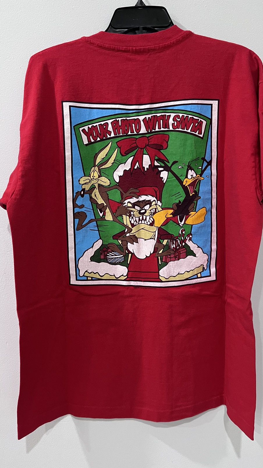 Other × Vintage × Warner Bros ‘95 Taz Merry Christmas Your Photo With Santa TShirt Size XL Size US XL / EU 56 / 4 - 6 Thumbnail