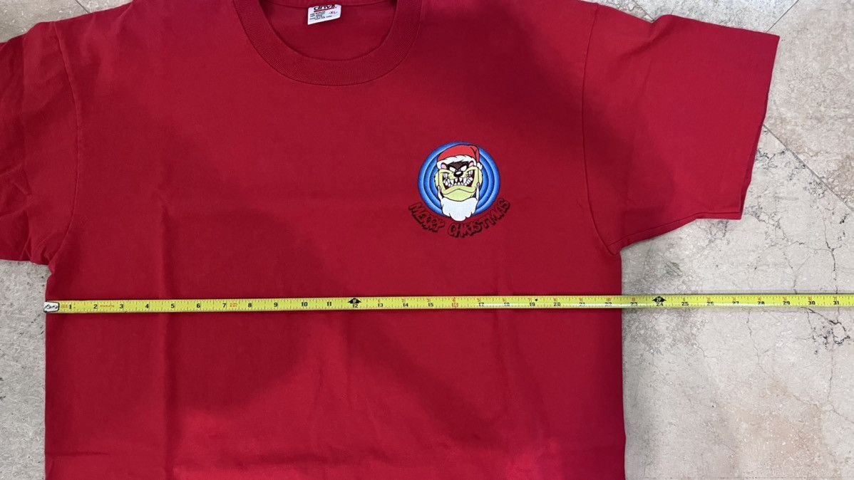 Other × Vintage × Warner Bros ‘95 Taz Merry Christmas Your Photo With Santa TShirt Size XL Size US XL / EU 56 / 4 - 8 Thumbnail