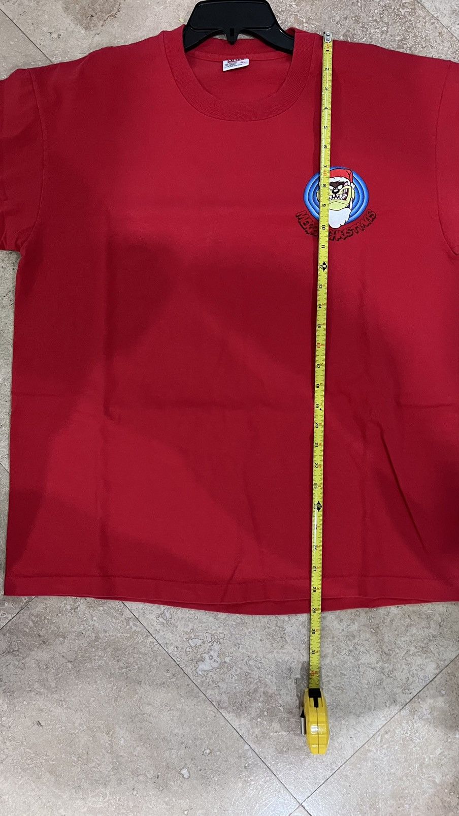 Other × Vintage × Warner Bros ‘95 Taz Merry Christmas Your Photo With Santa TShirt Size XL Size US XL / EU 56 / 4 - 7 Thumbnail