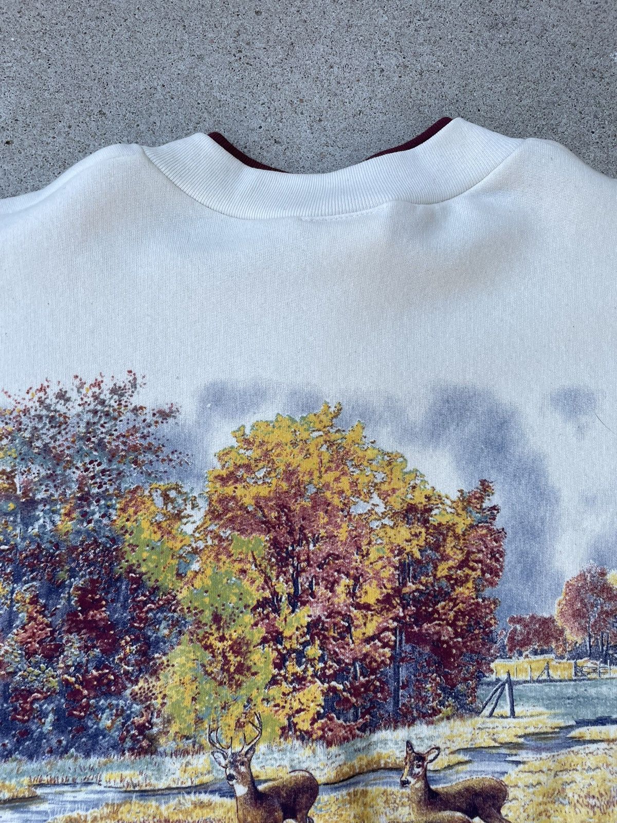 Vintage Vtg 90s AOP Nature Autumn Art Wrap Around Graphic Sweatshirt Size US XL / EU 56 / 4 - 8 Thumbnail
