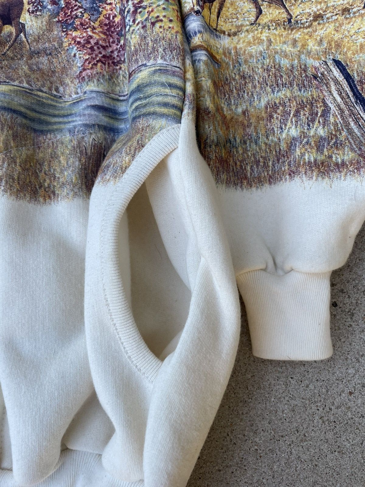 Vintage Vtg 90s AOP Nature Autumn Art Wrap Around Graphic Sweatshirt Size US XL / EU 56 / 4 - 4 Thumbnail