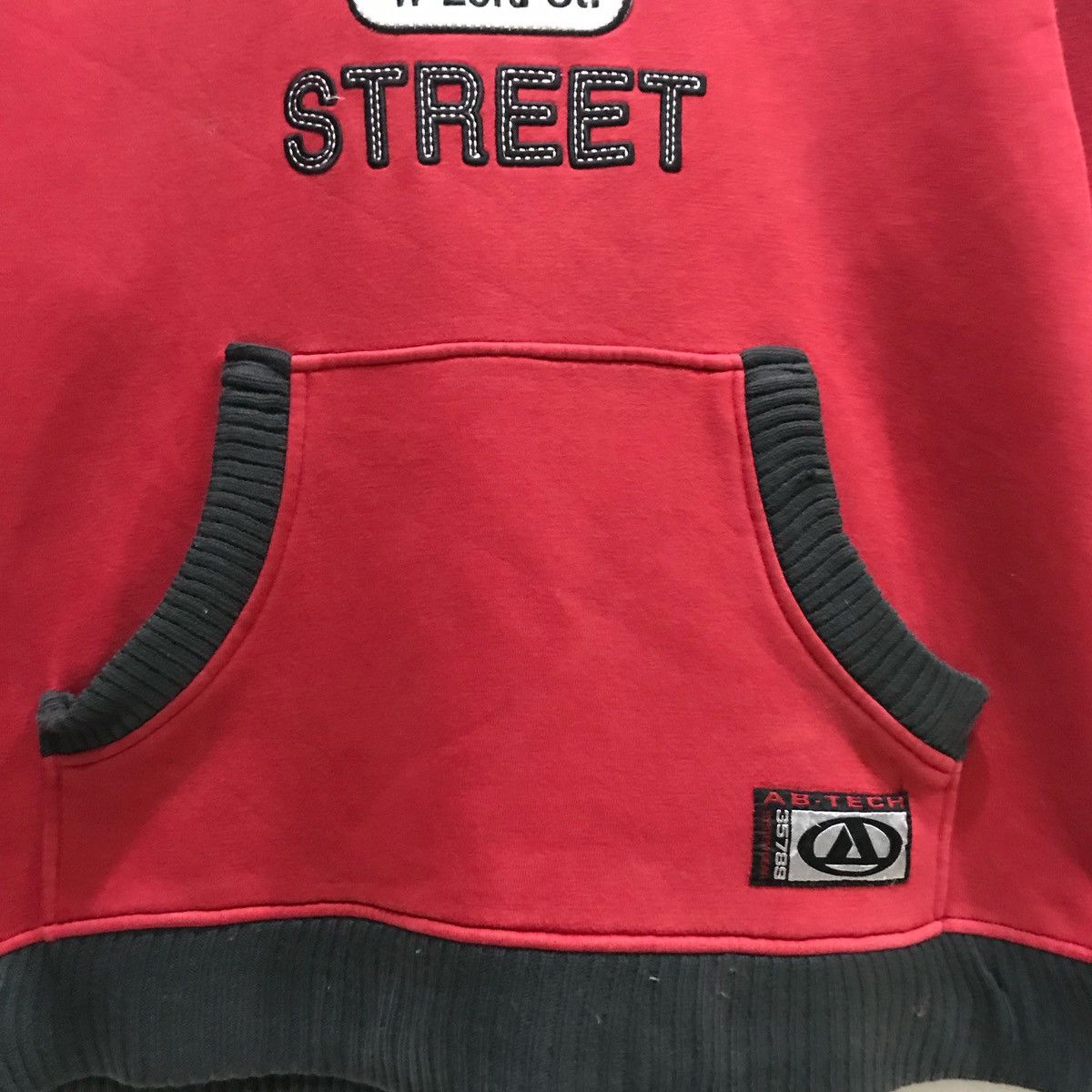 Japanese Brand × Vintage AB TECH Hoodie Size M Fits Size L Size US L / EU 52-54 / 3 - 4 Thumbnail