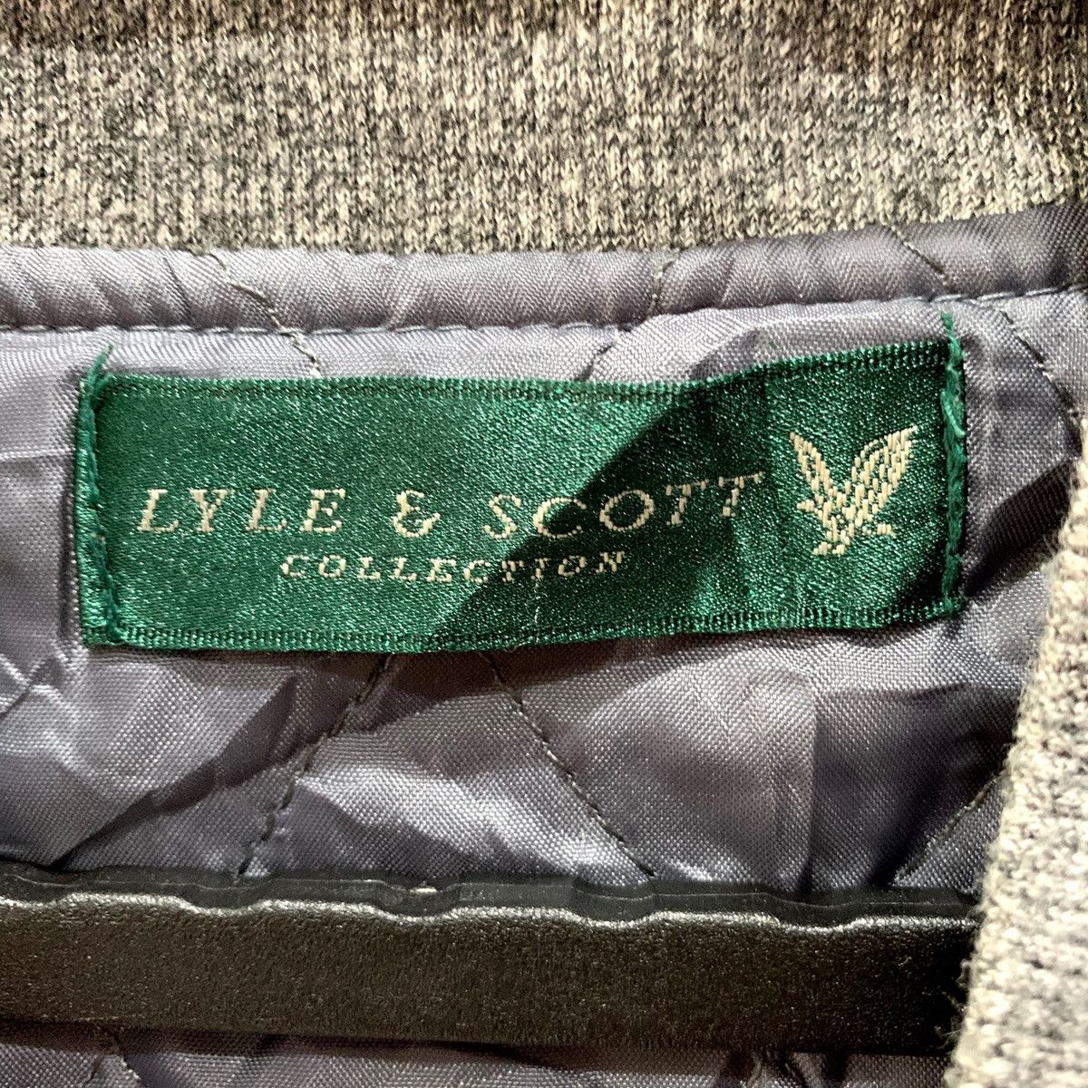 Japanese Brand × Lyle & Scott × Vintage LYLE & SCOTT Sleeveless Size L Size US L / EU 52-54 / 3 - 4 Thumbnail