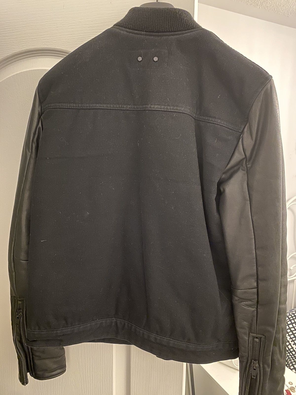 T by Alexander Wang T by Alexander Wang Size US S / EU 44-46 / 1 - 3 Thumbnail