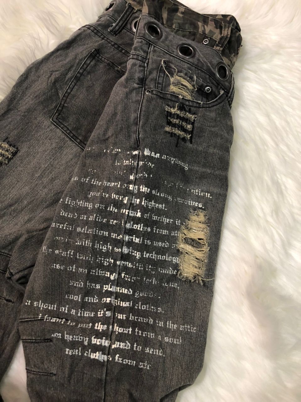 Designer Double Waist Distressed Insparational by TRAVIS SCHOTT Size US 32 / EU 48 - 4 Thumbnail