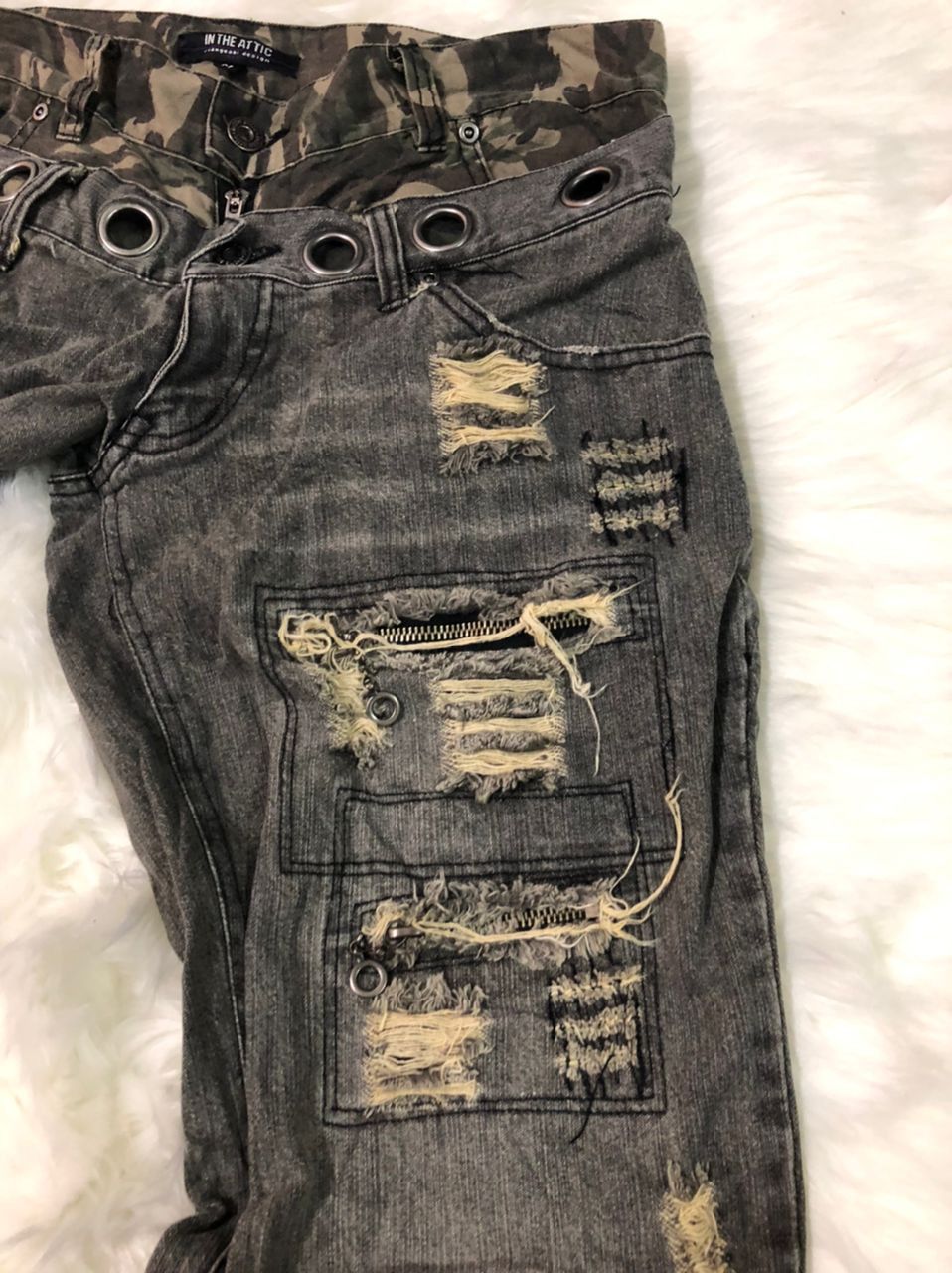 Designer Double Waist Distressed Insparational by TRAVIS SCHOTT Size US 32 / EU 48 - 12 Thumbnail