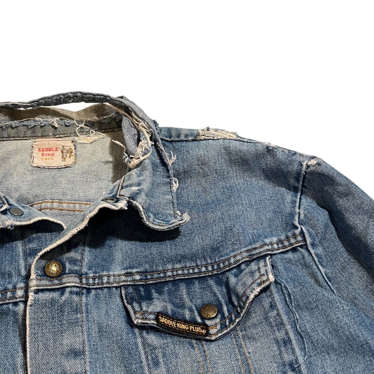 Vintage Vintage Thrashed Saddle King Snap Button Denim Jacket Size US L / EU 52-54 / 3 - 2 Thumbnail