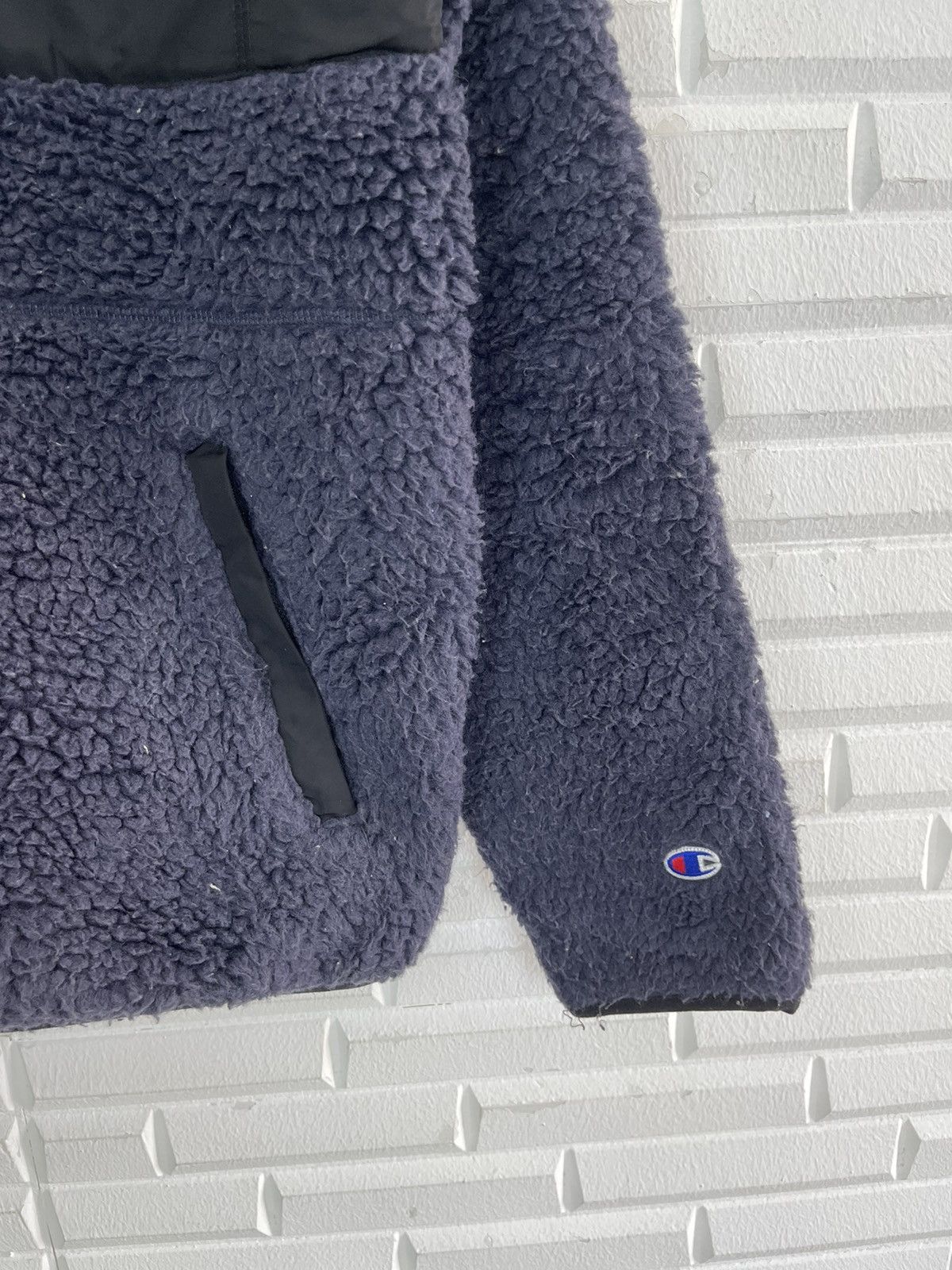 Champion WINTER SALE🥶90’s CHAMPION SHERPA DEEP PILE SUPREME Size US M / EU 48-50 / 2 - 5 Thumbnail