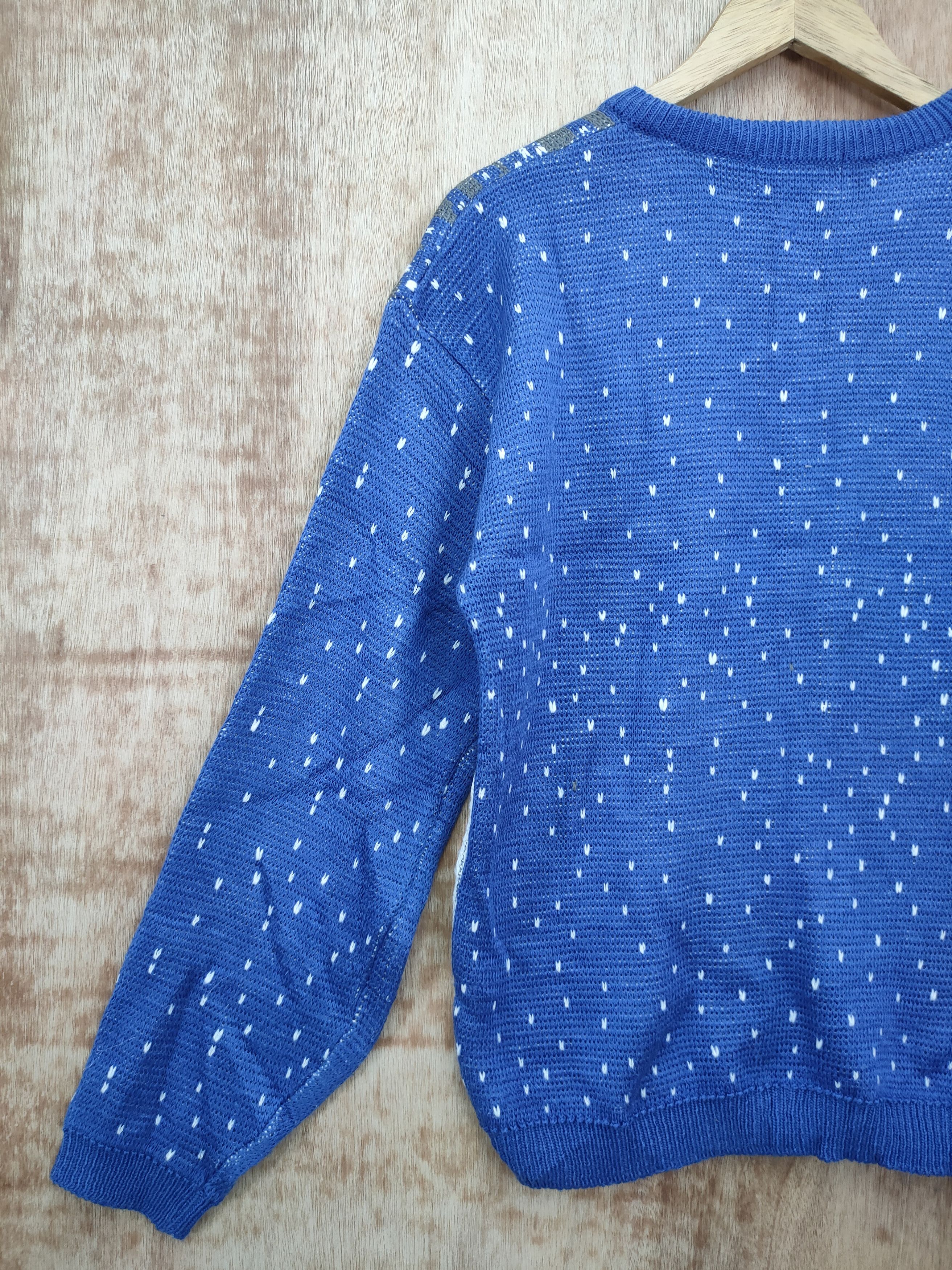 Aran Isles Knitwear DL Trendy art snow winter knitwear sweatshirt #46-144 Size US S / EU 44-46 / 1 - 8 Thumbnail