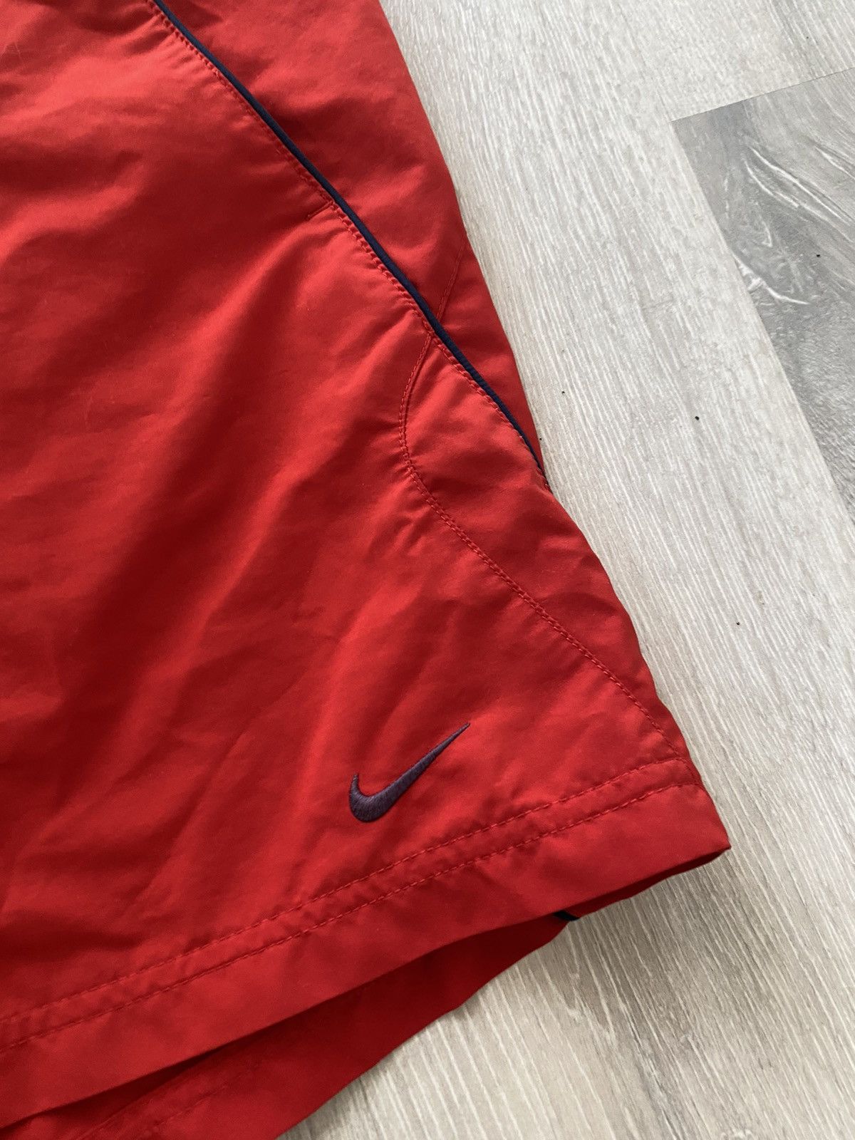Nike × Vintage Nike vintage red shorts small swoosh 2000s Size US 32 / EU 48 - 2 Thumbnail