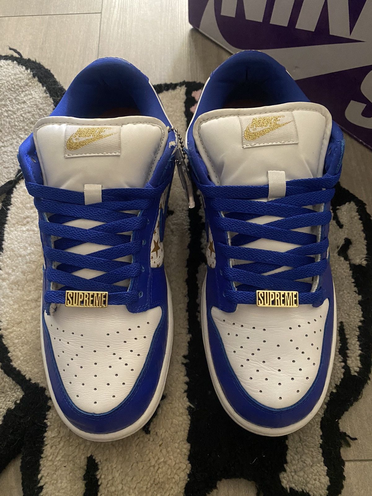 Nike Nike Sb Dunk Low Supreme Stars Hyper Royal Size US 8 / EU 41 - 4 Thumbnail