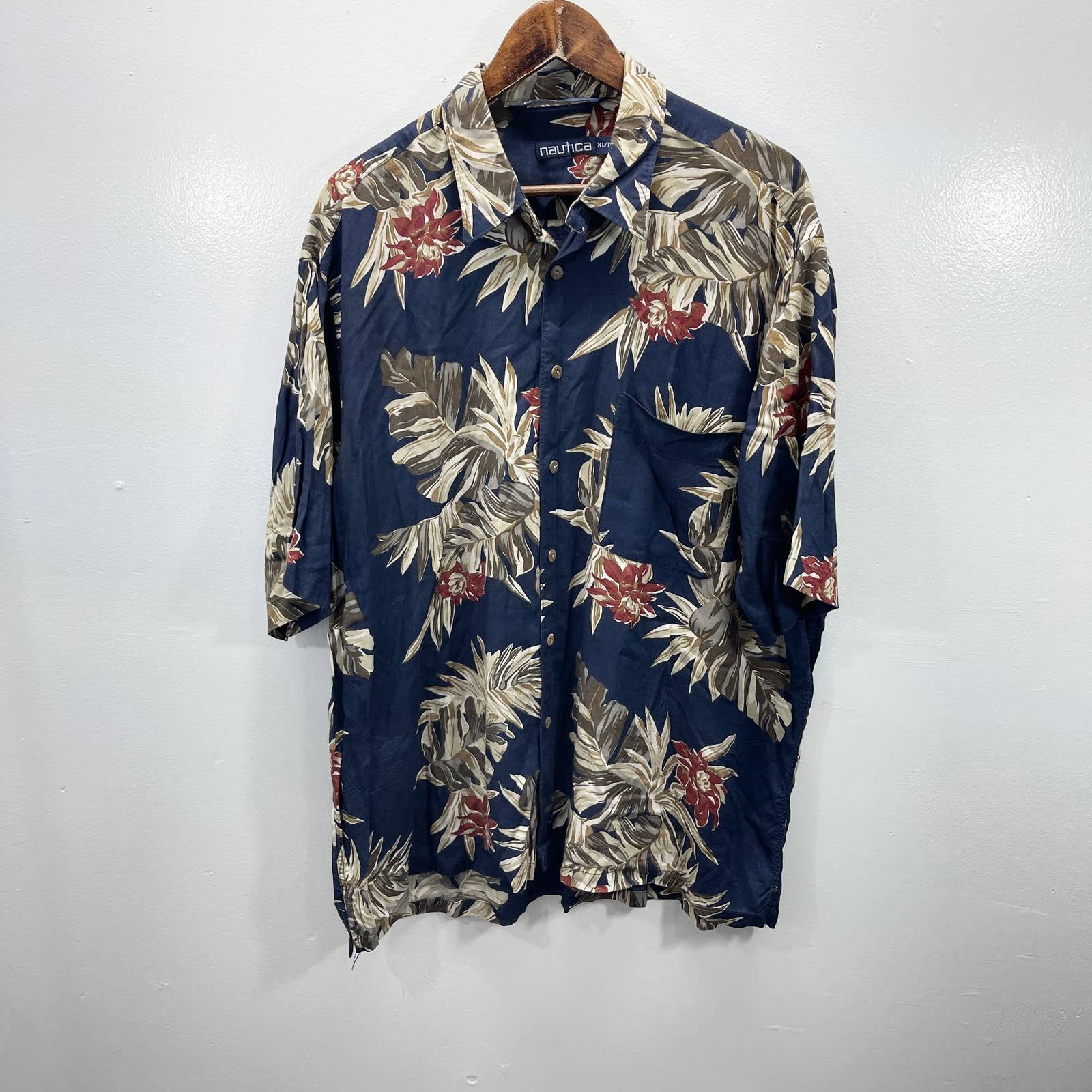 Nautica VINTAGE 90s Nautica Floral Hawaiian Button Shirt | Grailed