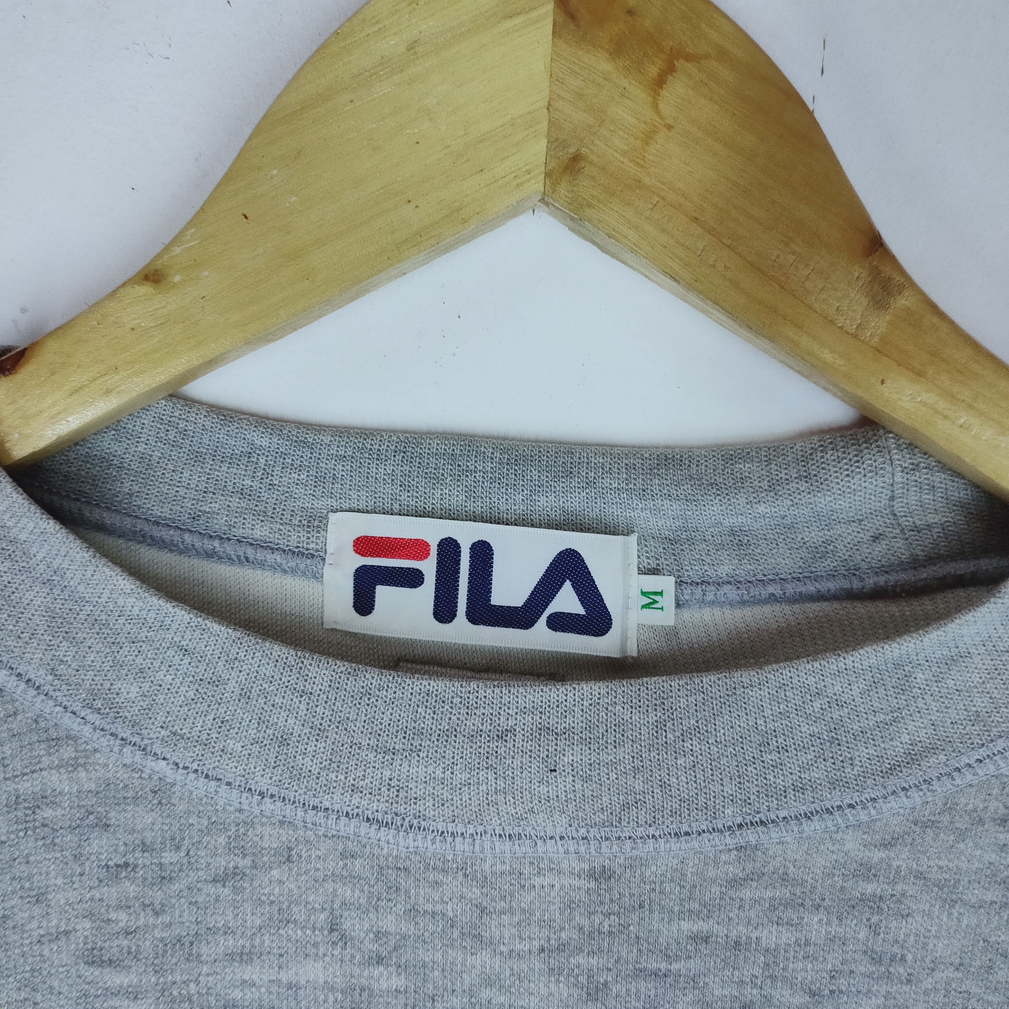 Fila Vintage FILA EMBROIDERY SPELLOUT Sweatshirt Baggy Msize Size US M / EU 48-50 / 2 - 3 Thumbnail