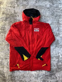 Marlboro on sale red jacket