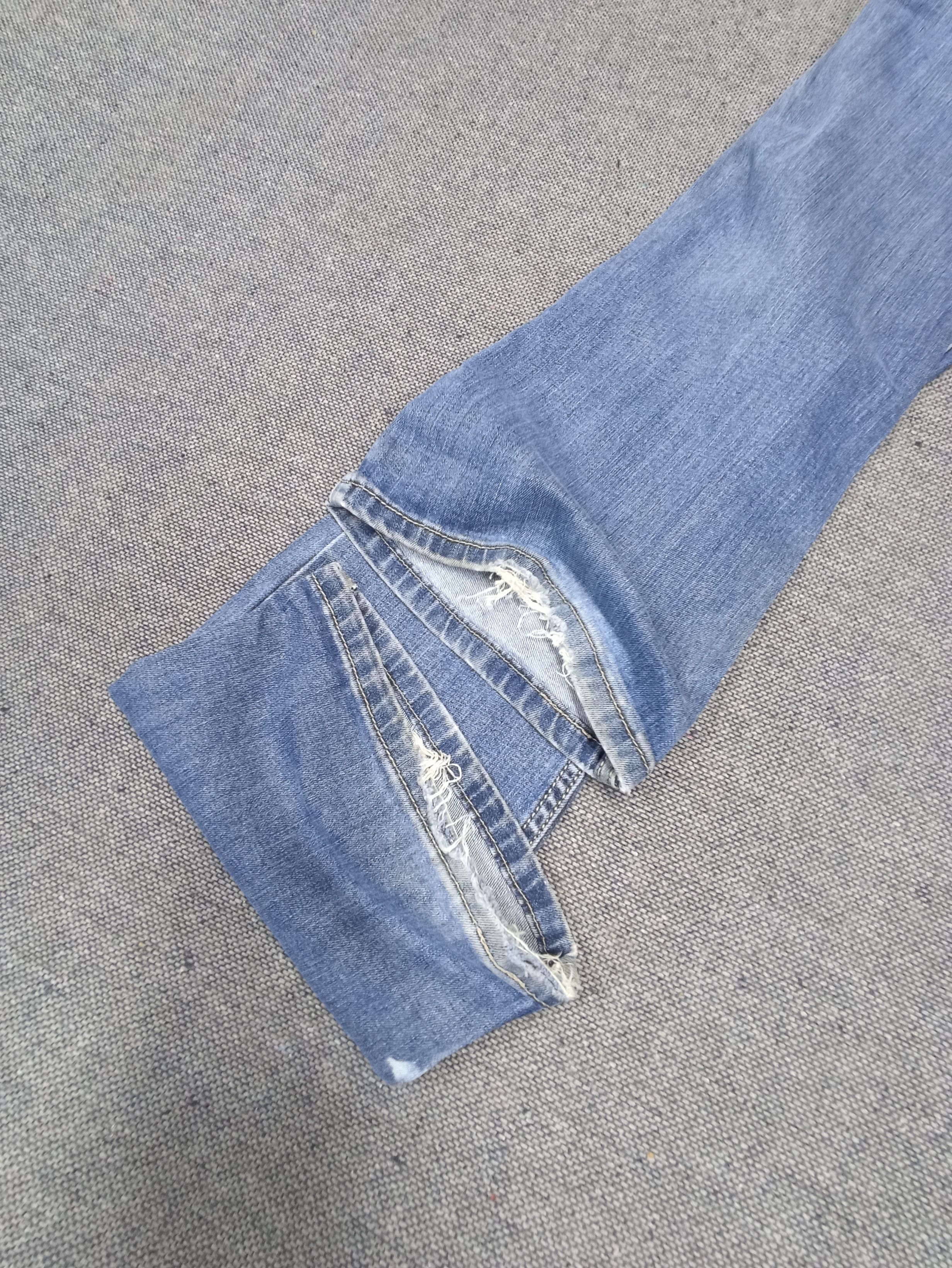 Levi's × Vintage Vintage Levis 518 Flared Jeans - J137 Size 27" / US 4 / IT 40 - 7 Thumbnail