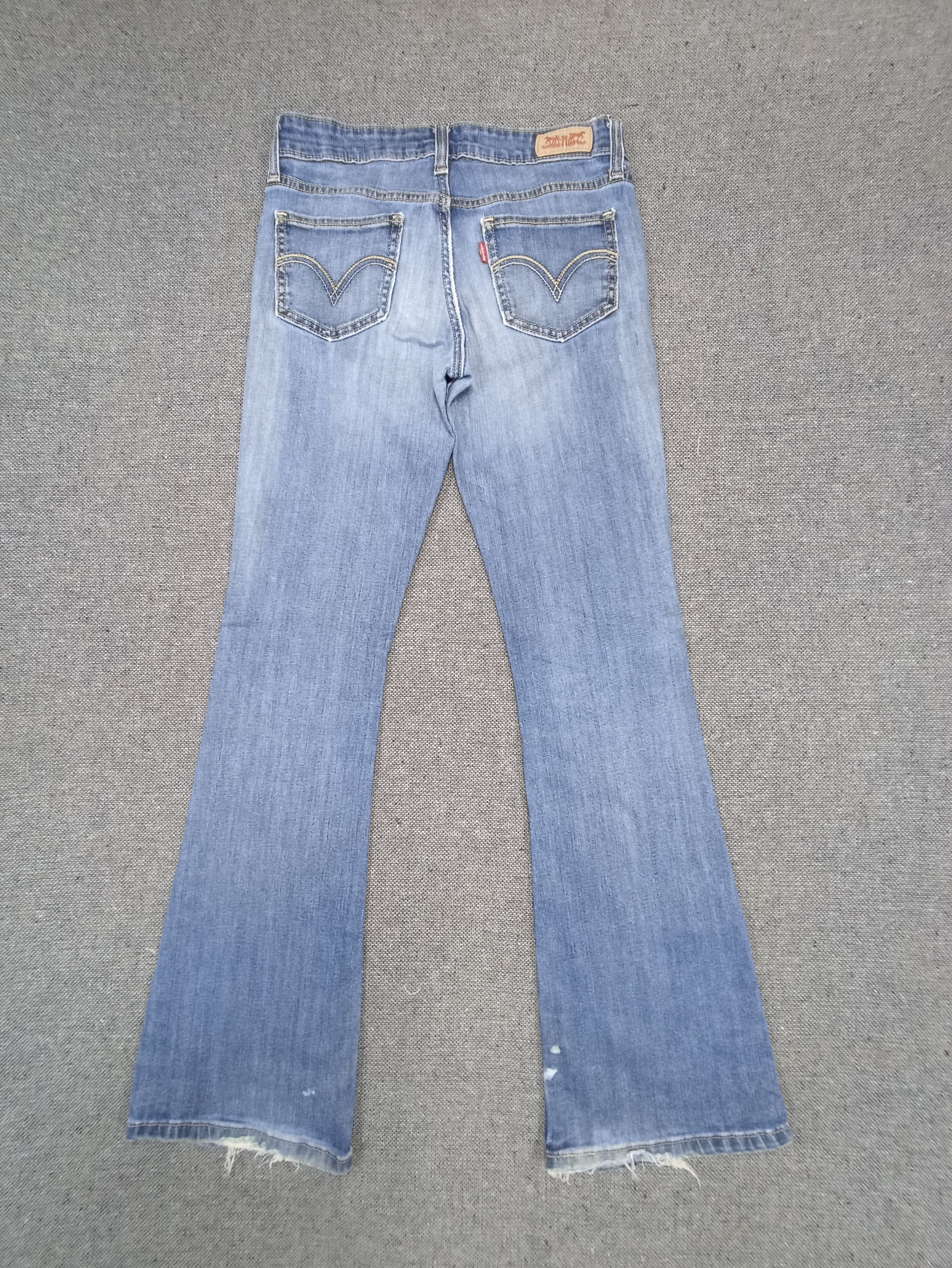 Levi's × Vintage Vintage Levis 518 Flared Jeans - J137 Size 27" / US 4 / IT 40 - 2 Thumbnail