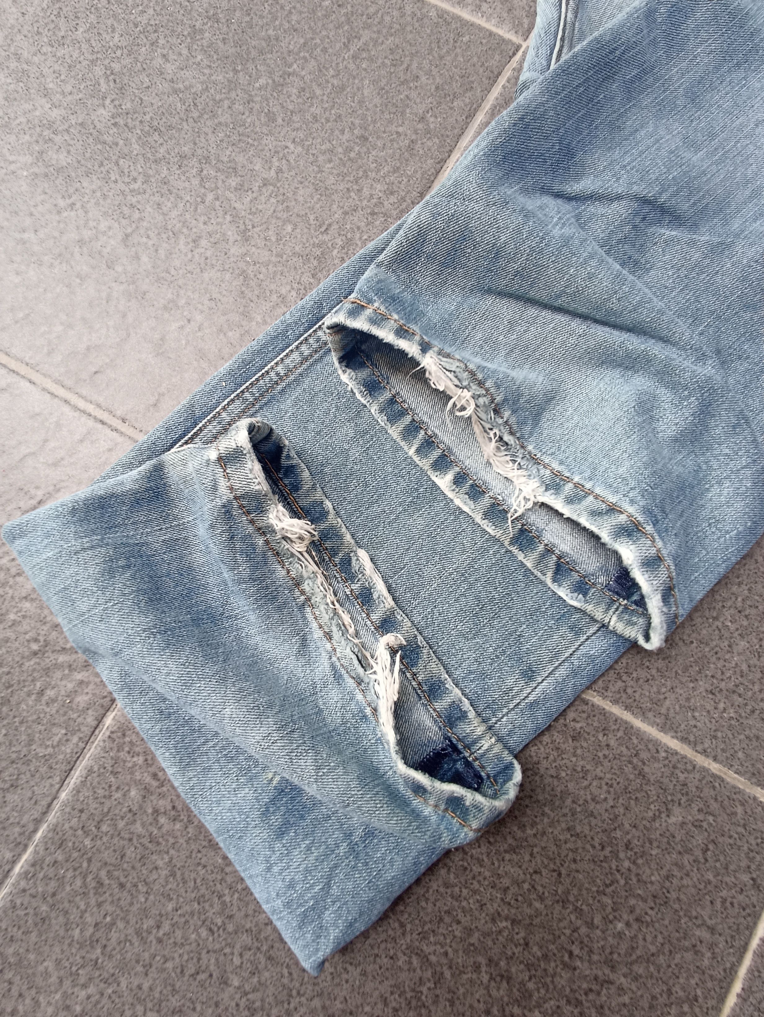 Jean × Levi's × Vintage Vintage Levis 559 Blue Wash Jeans - J195 Size US 33 - 7 Thumbnail