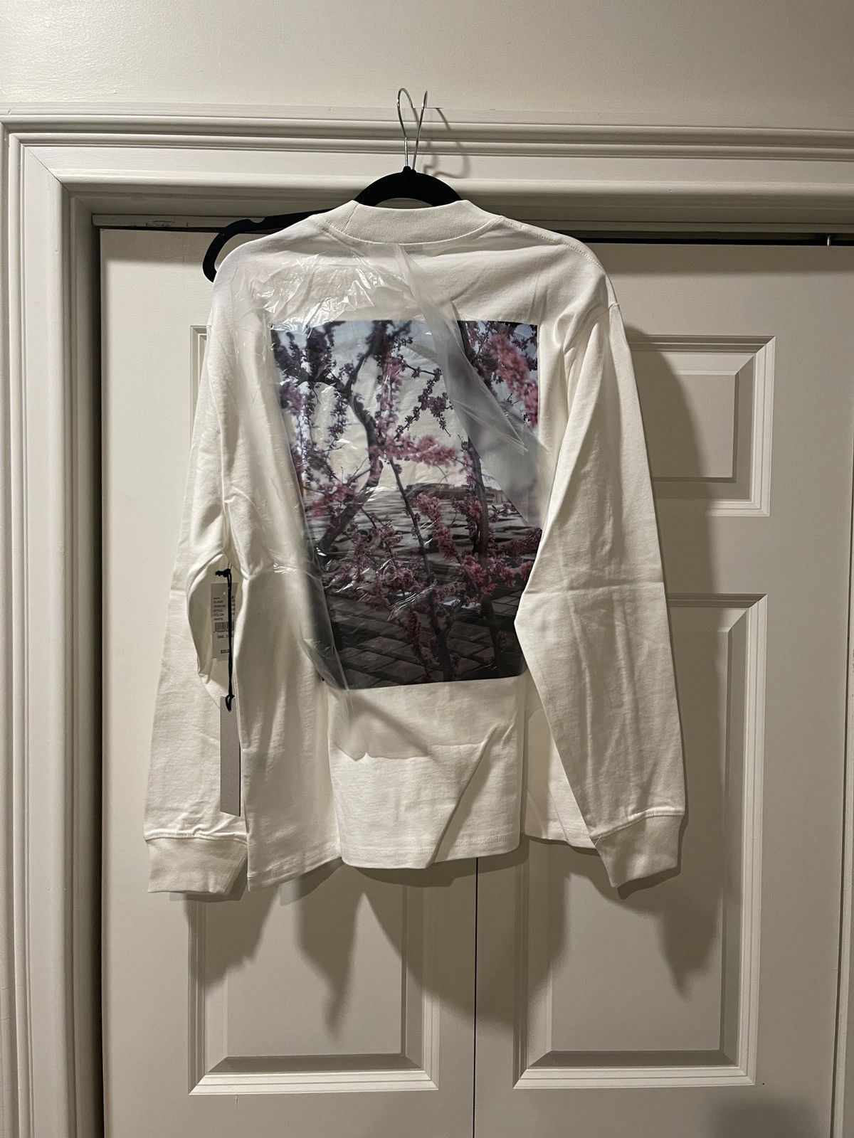 🔥 fear of god white photo long sleeve shirt