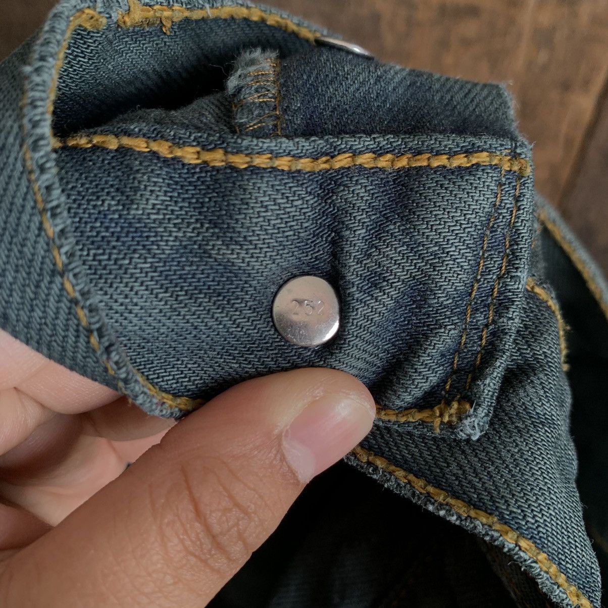 Levi's × Vintage Vintage Levis 501 Distressed Denim Jeans Size US 33 - 14 Thumbnail