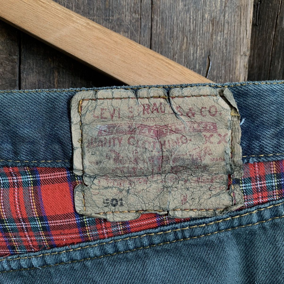 Levi's × Vintage Vintage Levis 501 Distressed Denim Jeans Size US 33 - 11 Thumbnail