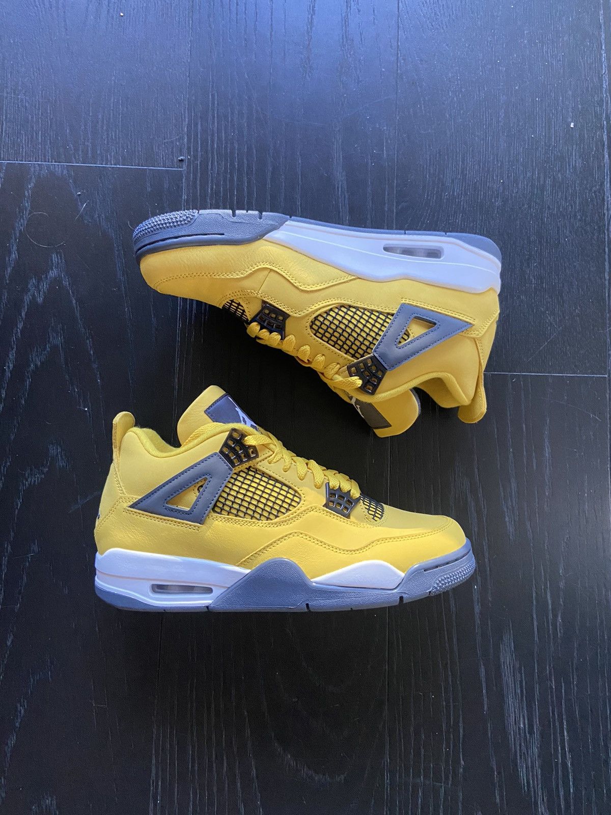 Jordan Brand JORDAN 4 ‘LIGHTNING’ Size US 9 / EU 42 - 1 Thumbnail