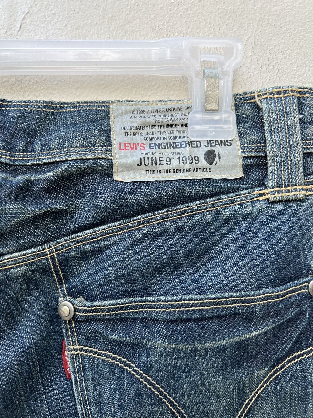 Japanese Brand Vintage 2002 Levi’s Engineered Slim Denim Jeans Size US 29 - 15 Thumbnail