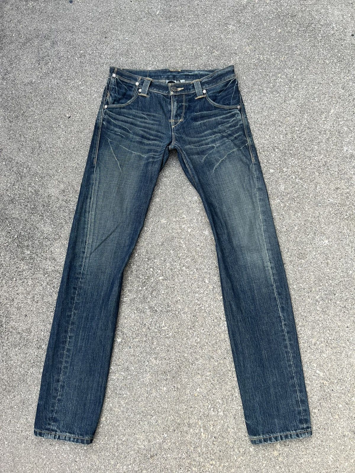 Japanese Brand Vintage 2002 Levi’s Engineered Slim Denim Jeans Size US 29 - 1 Thumbnail