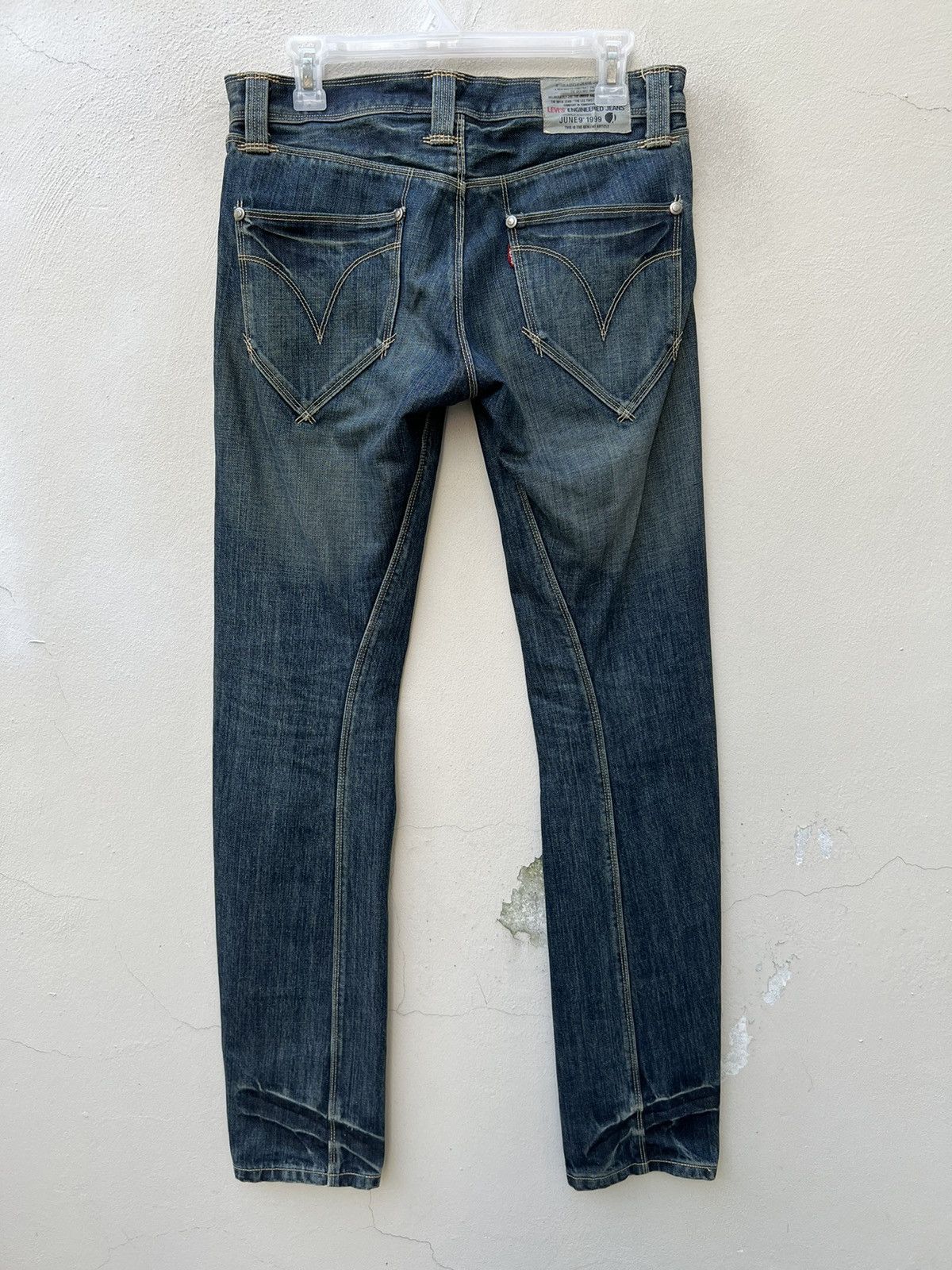 Japanese Brand Vintage 2002 Levi’s Engineered Slim Denim Jeans Size US 29 - 11 Thumbnail